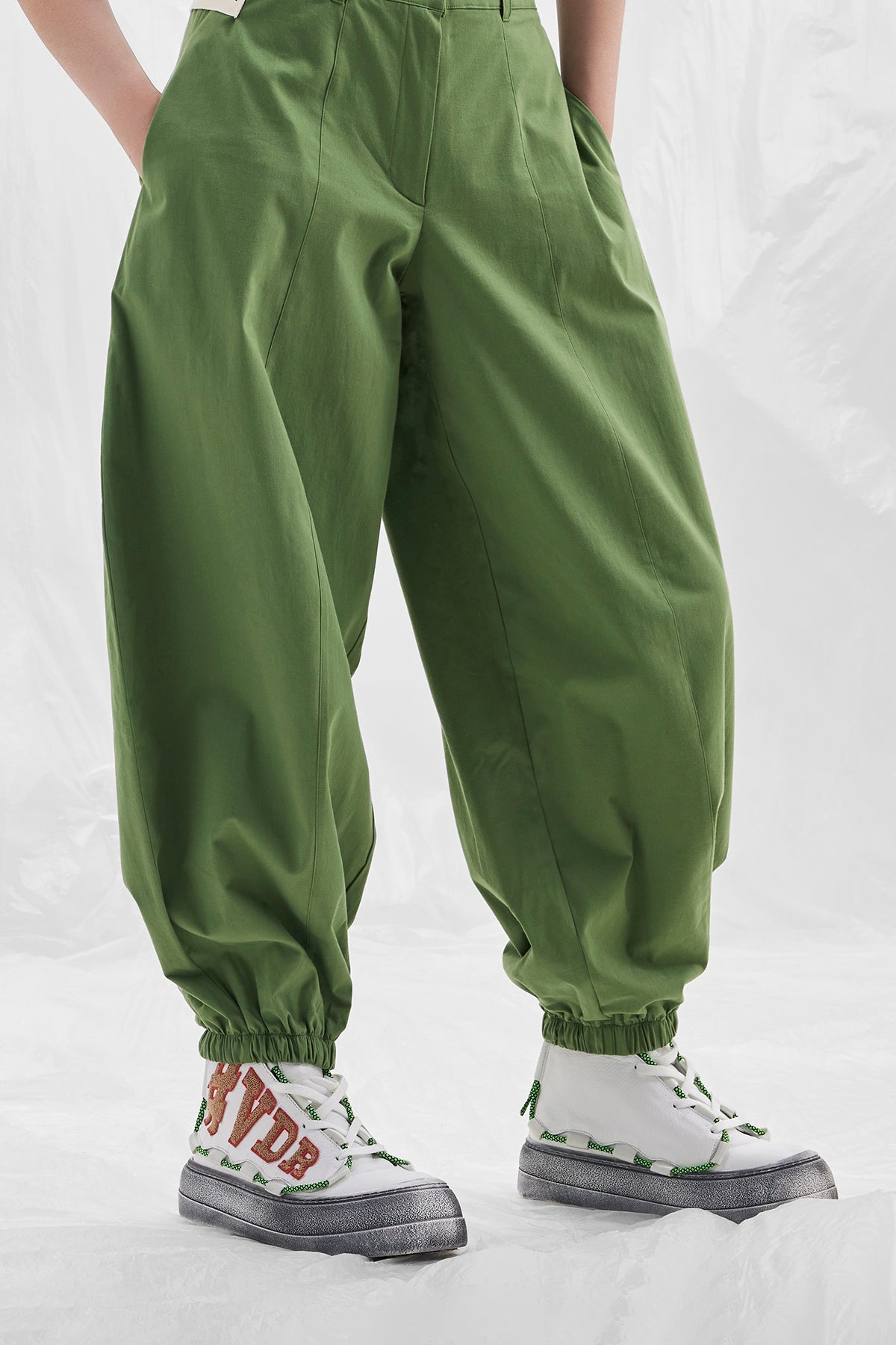 Bianco Sneakers Binding