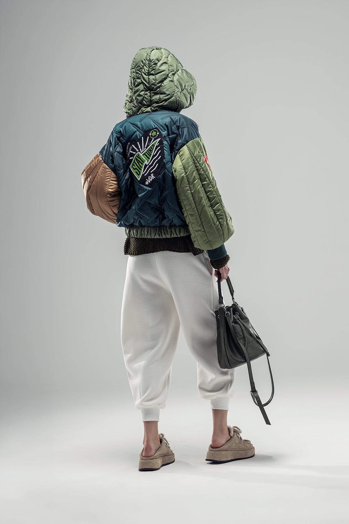 Khaki Bag Day