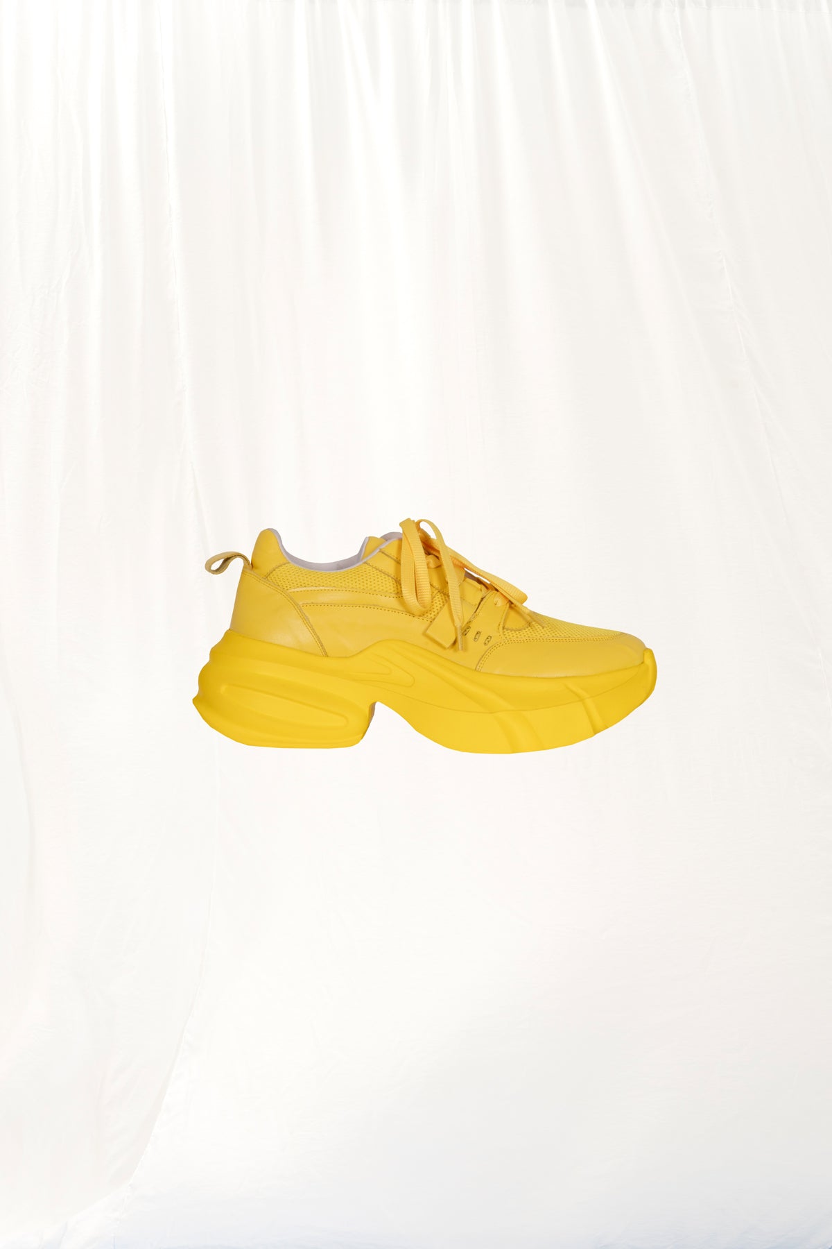 Yellow Chunky Sole Sneakers Schiuma
