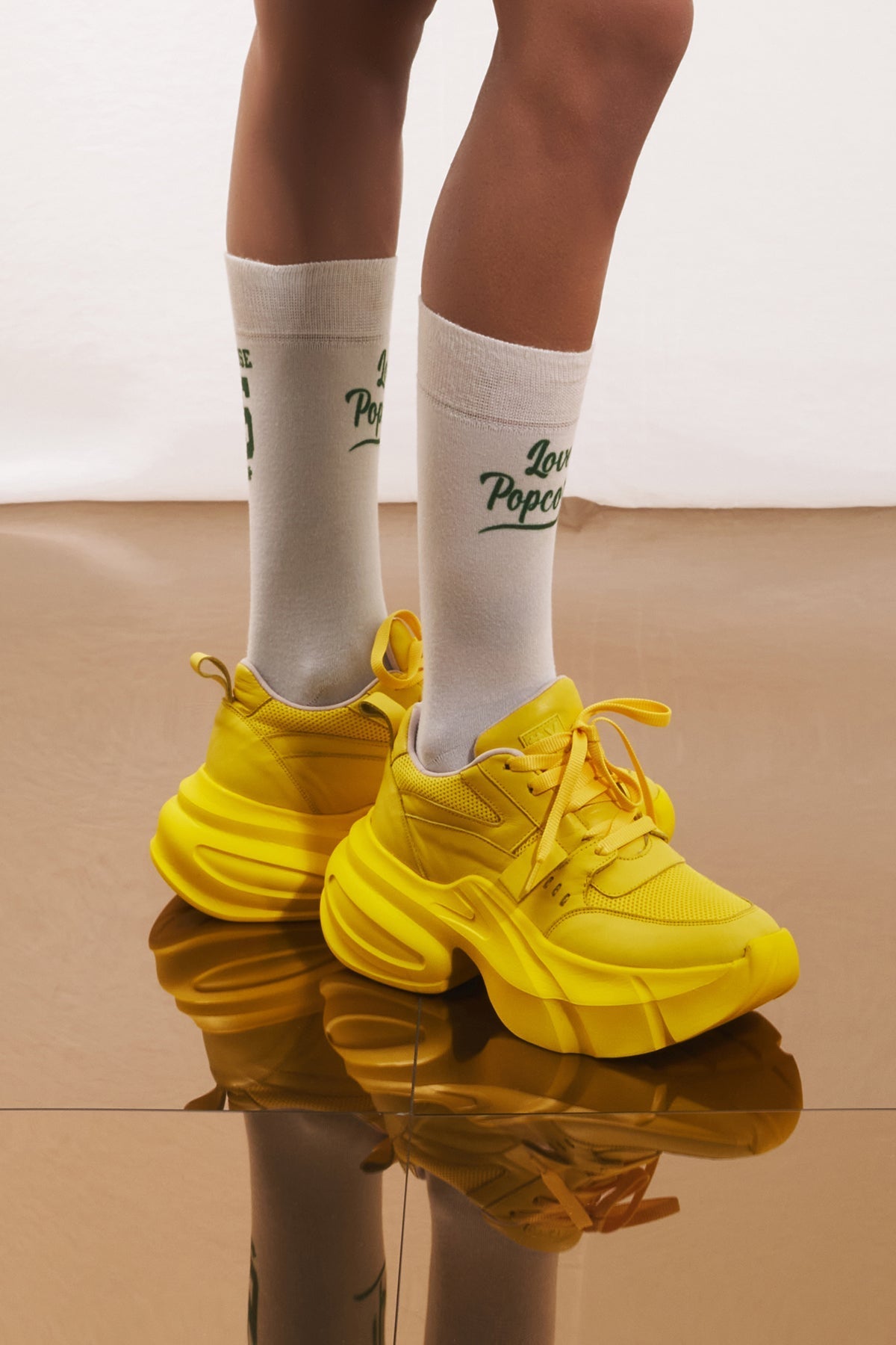 Yellow Chunky Sole Sneakers Schiuma