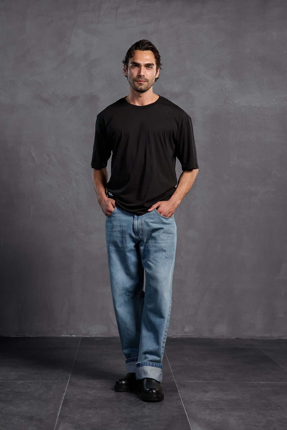 Black Printed Round Neck T-shirt 10010