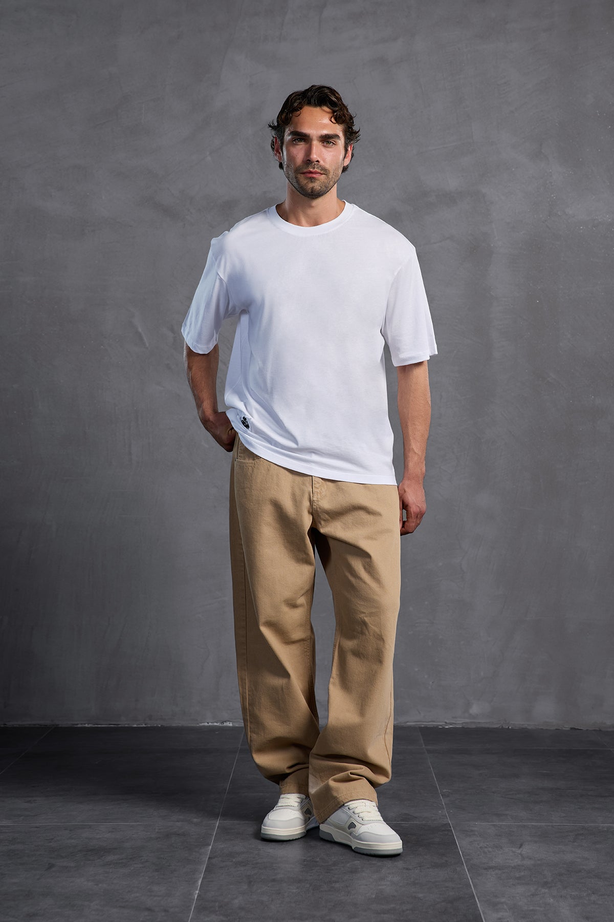 White Printed Round Neck T-shirt 10010