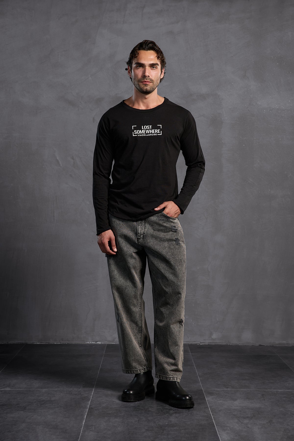 Black Front Text Crew Neck T-shirt 10011