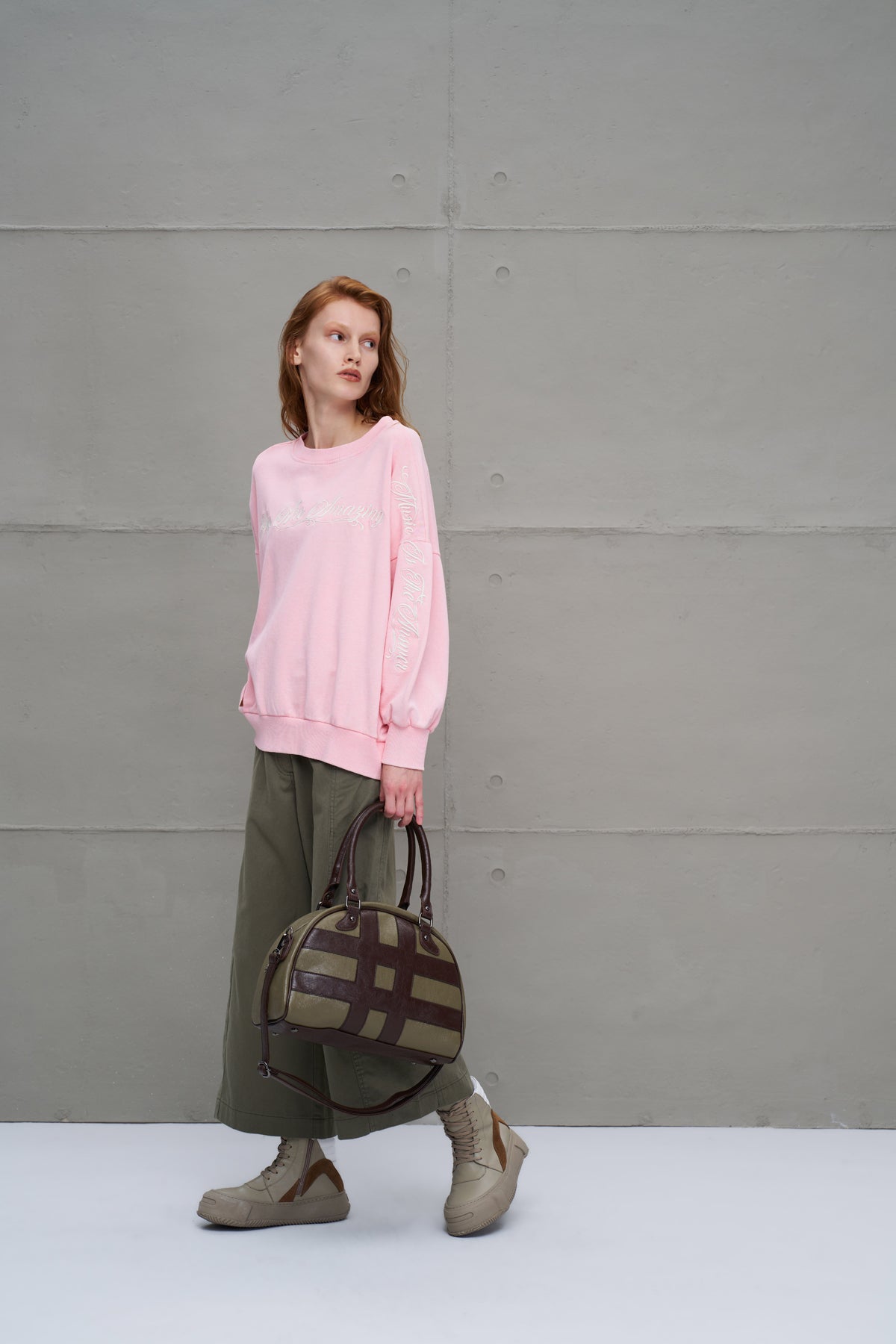 Khaki Brown Bag Via3