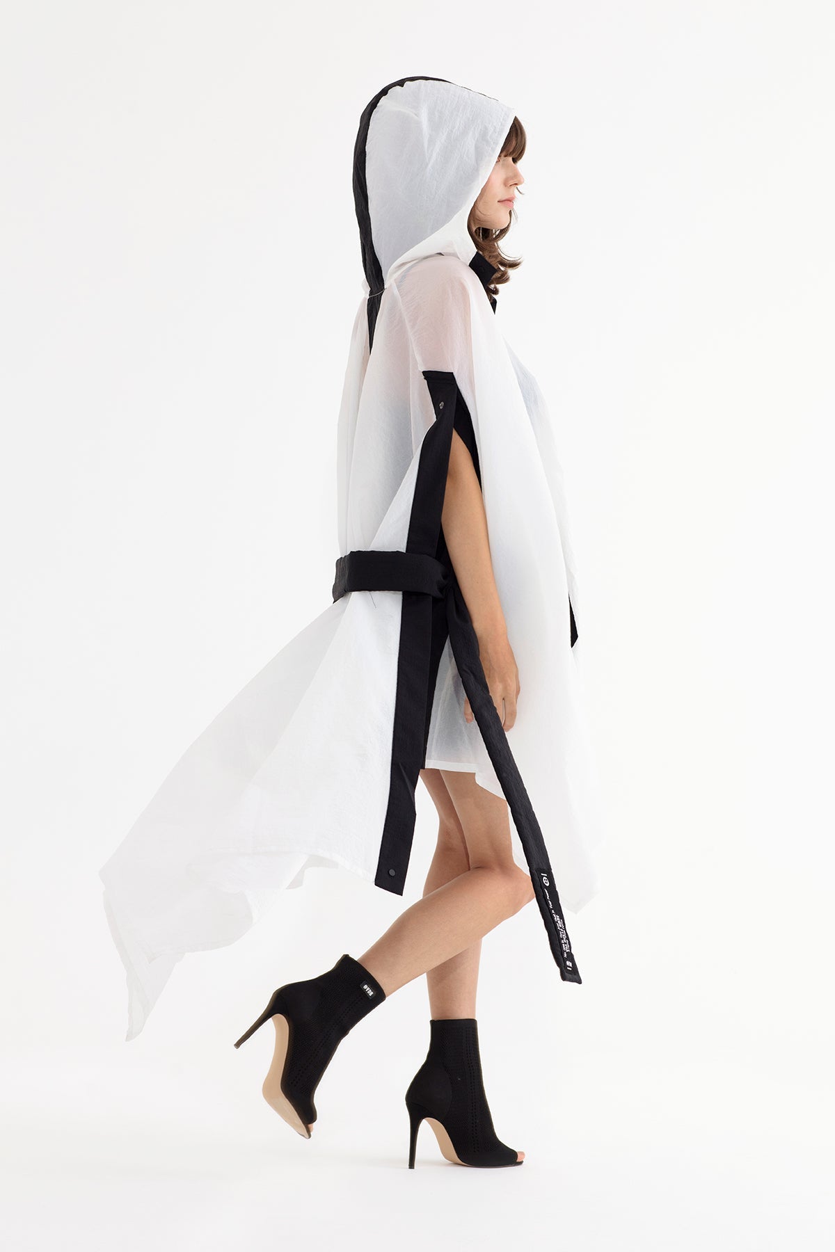 Off White Nero Wind Coat 13390