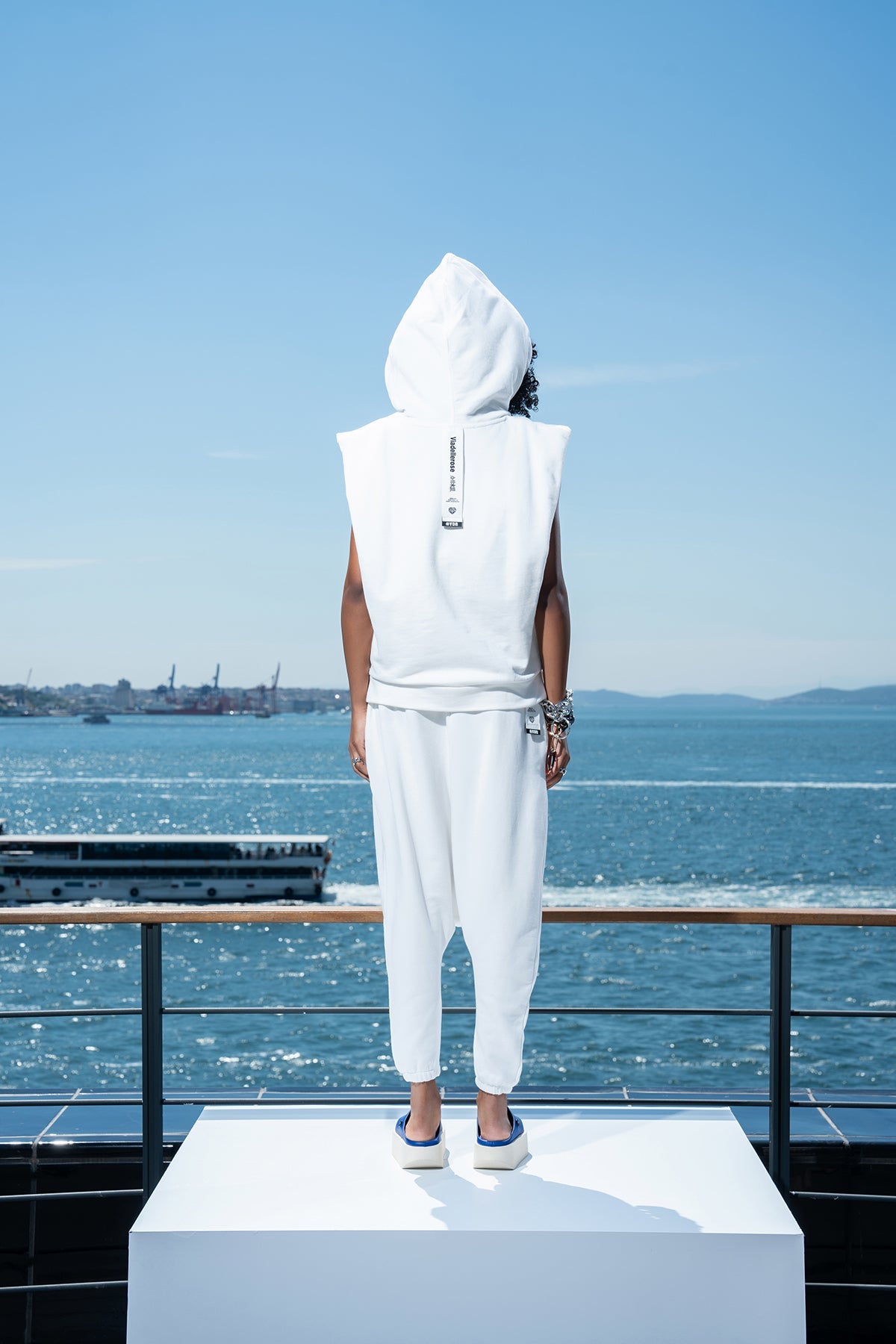 Off White Sw-shirt 15192