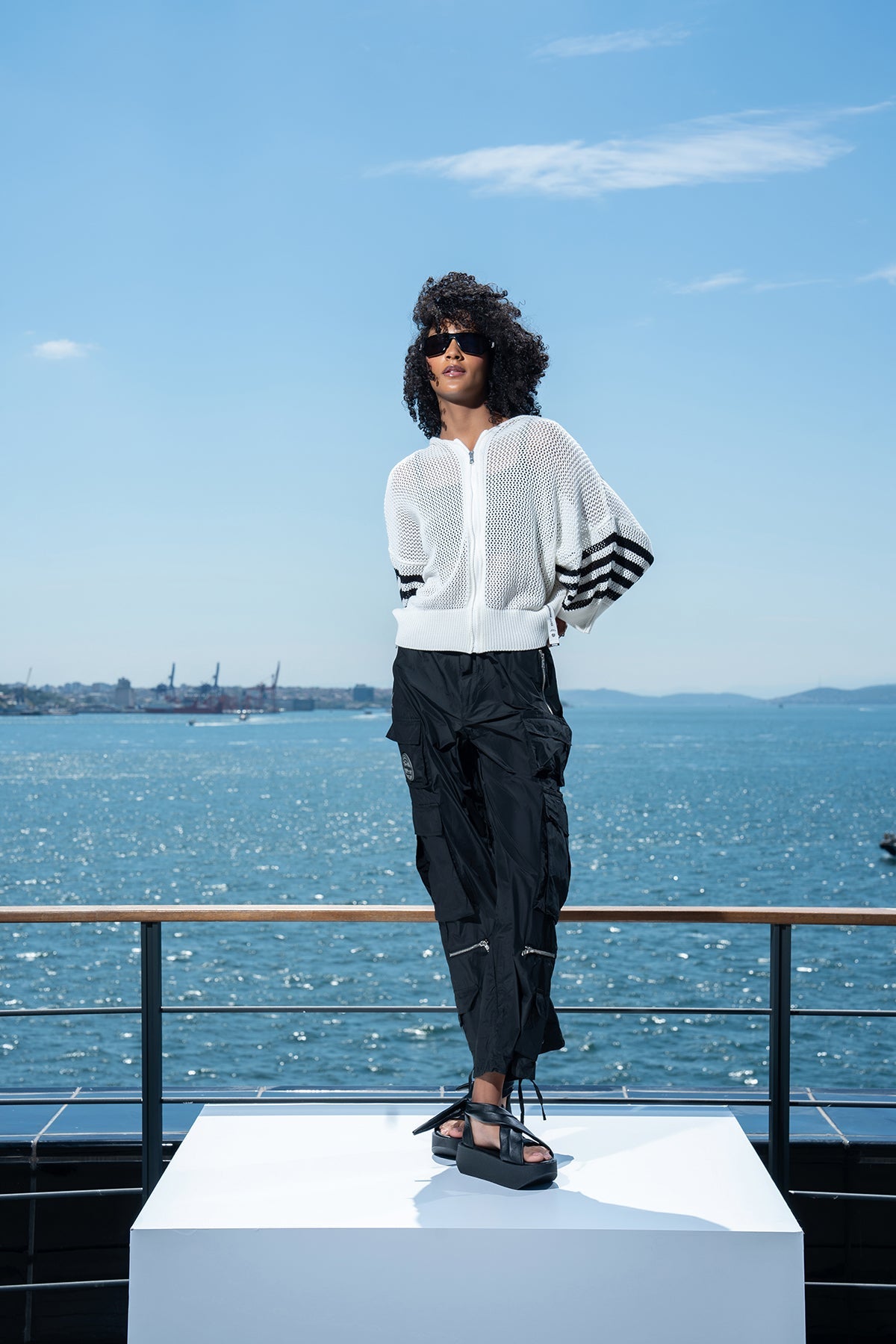 Off White Pullover 15338