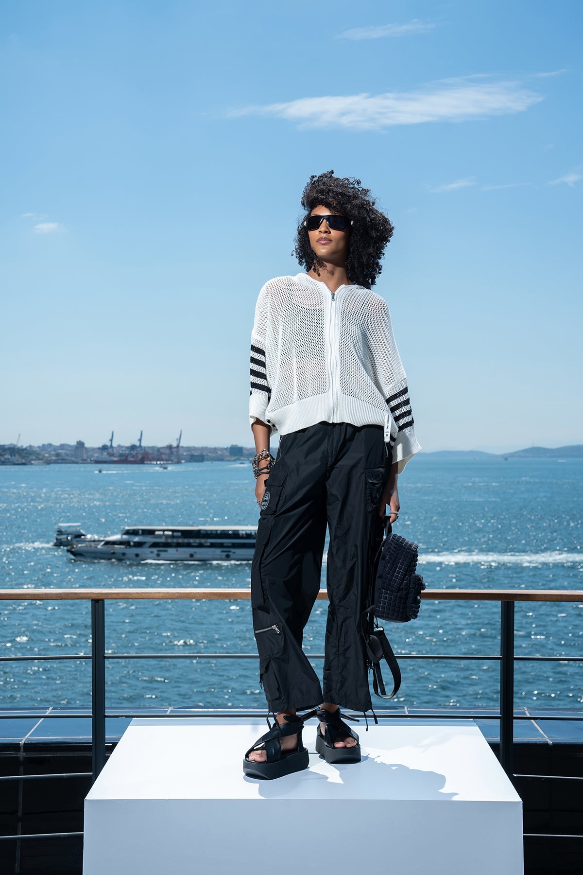 Off White Pullover 15338