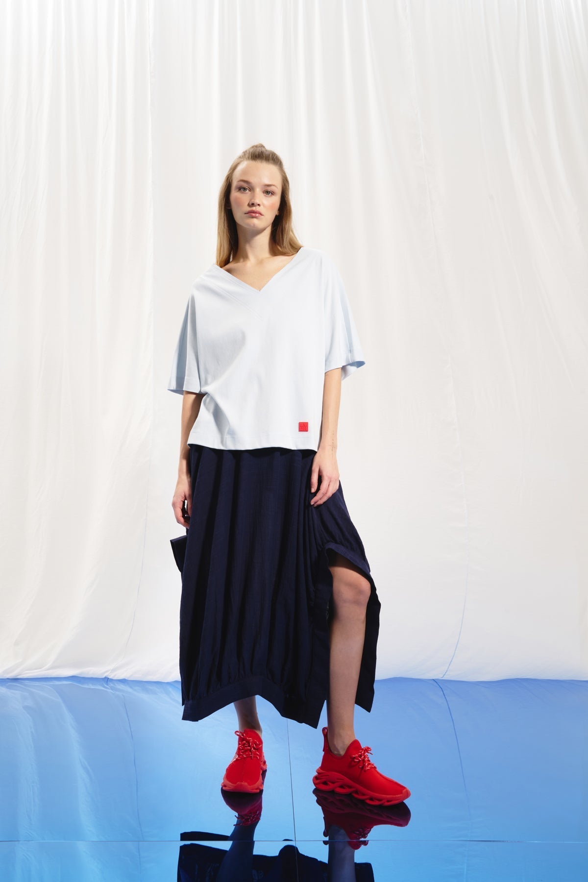 Light Grey V-neck Interlock T-shirt 17003