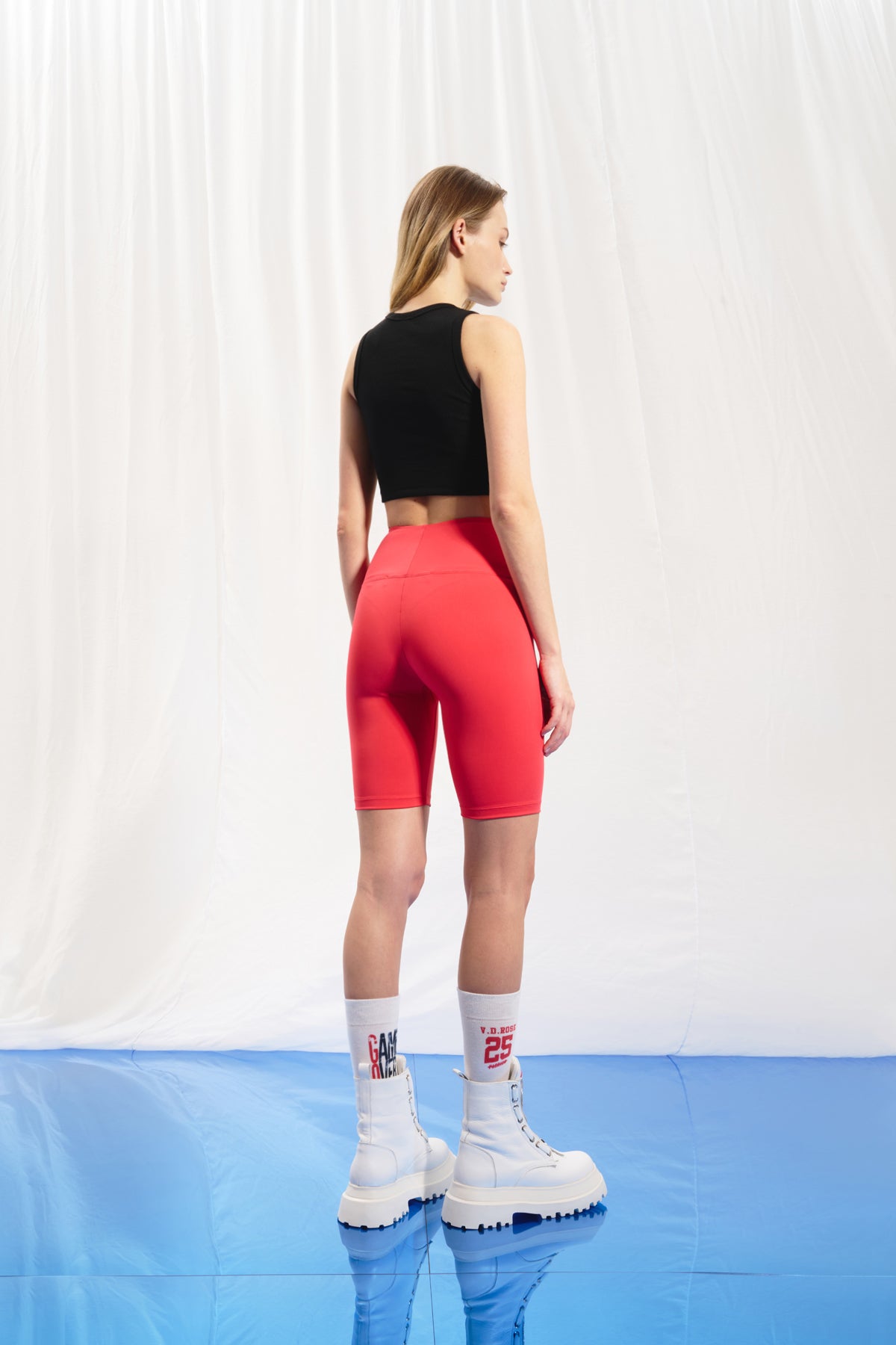 Black Cropped Tank Top 17013