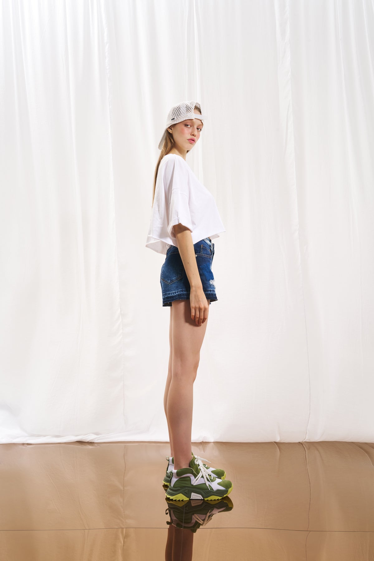 White Print Crop T-shirt 17065
