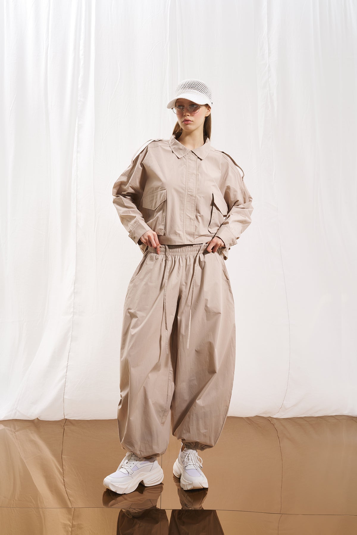 Beige Balloon Trousers 17128