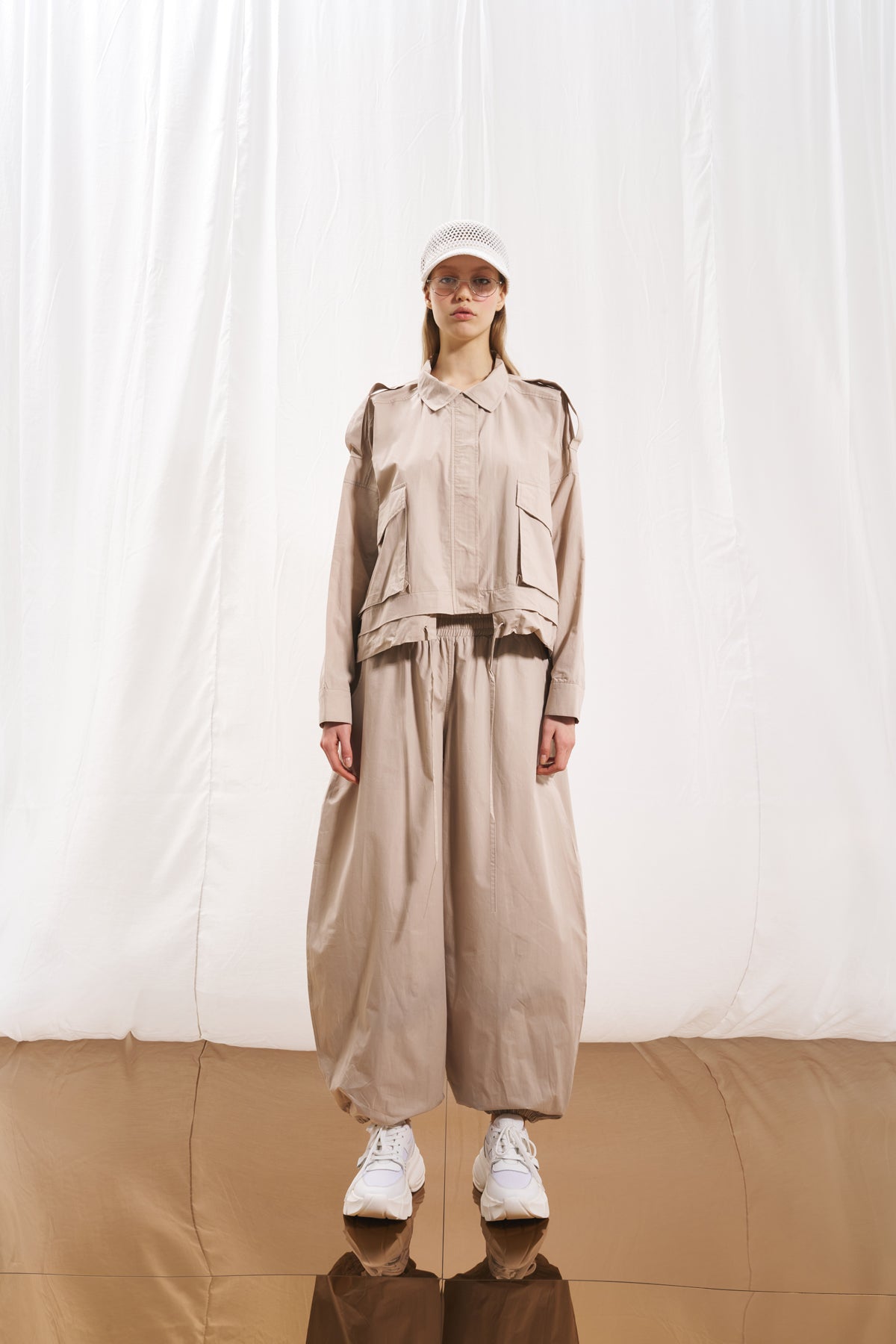 Beige Balloon Trousers 17128