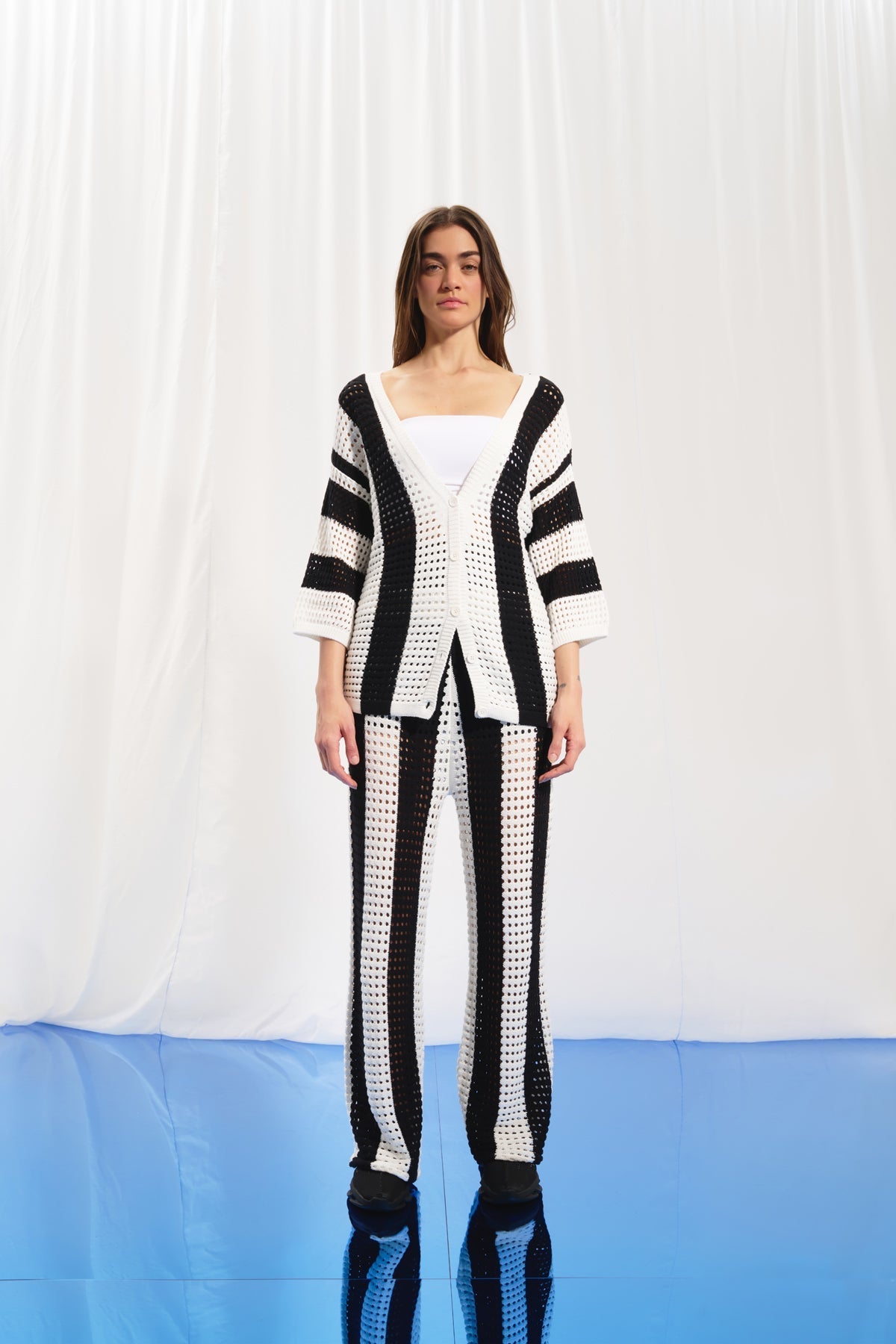 Black Off White Contrast Knit Cardigan 17174