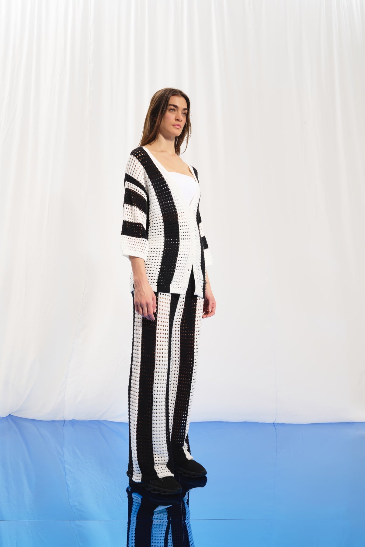 Black Off White Contrast Knit Cardigan 17174