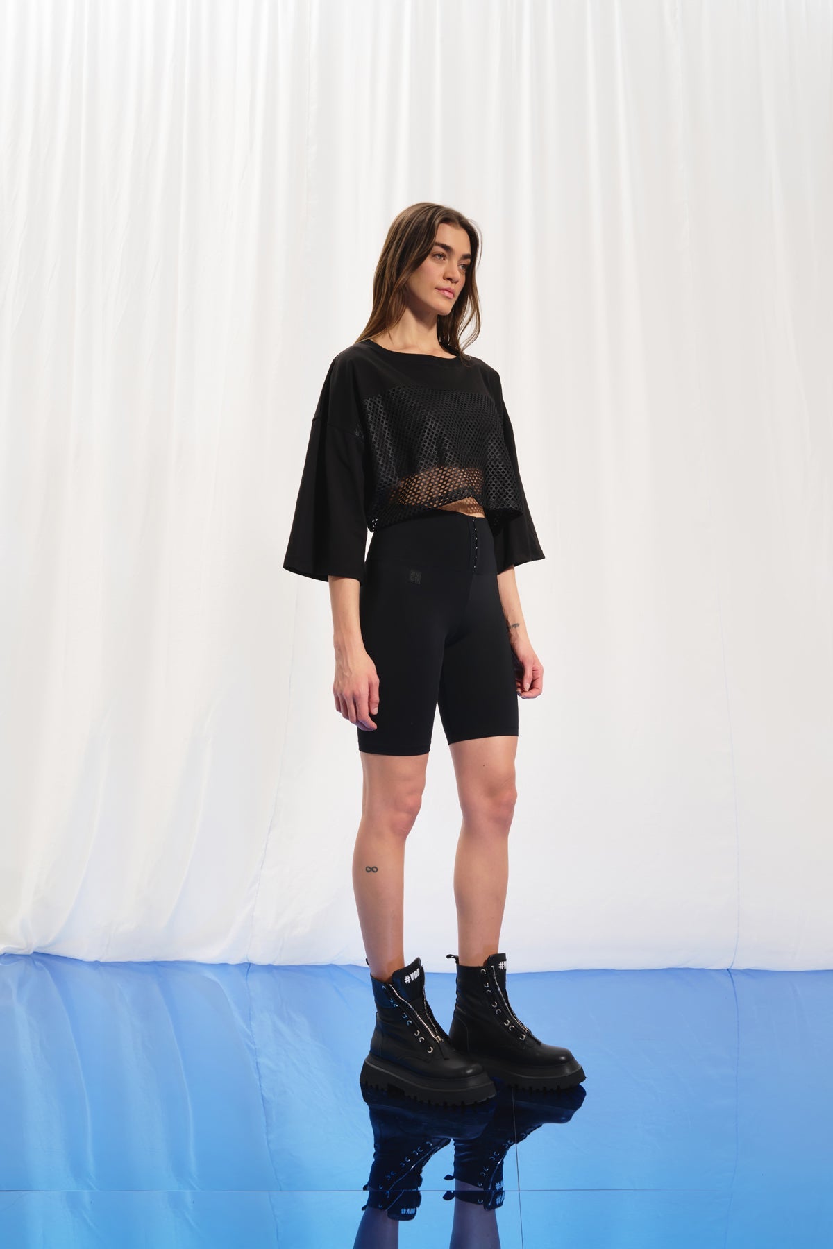 Black Cropped Mesh T-shirt 17343