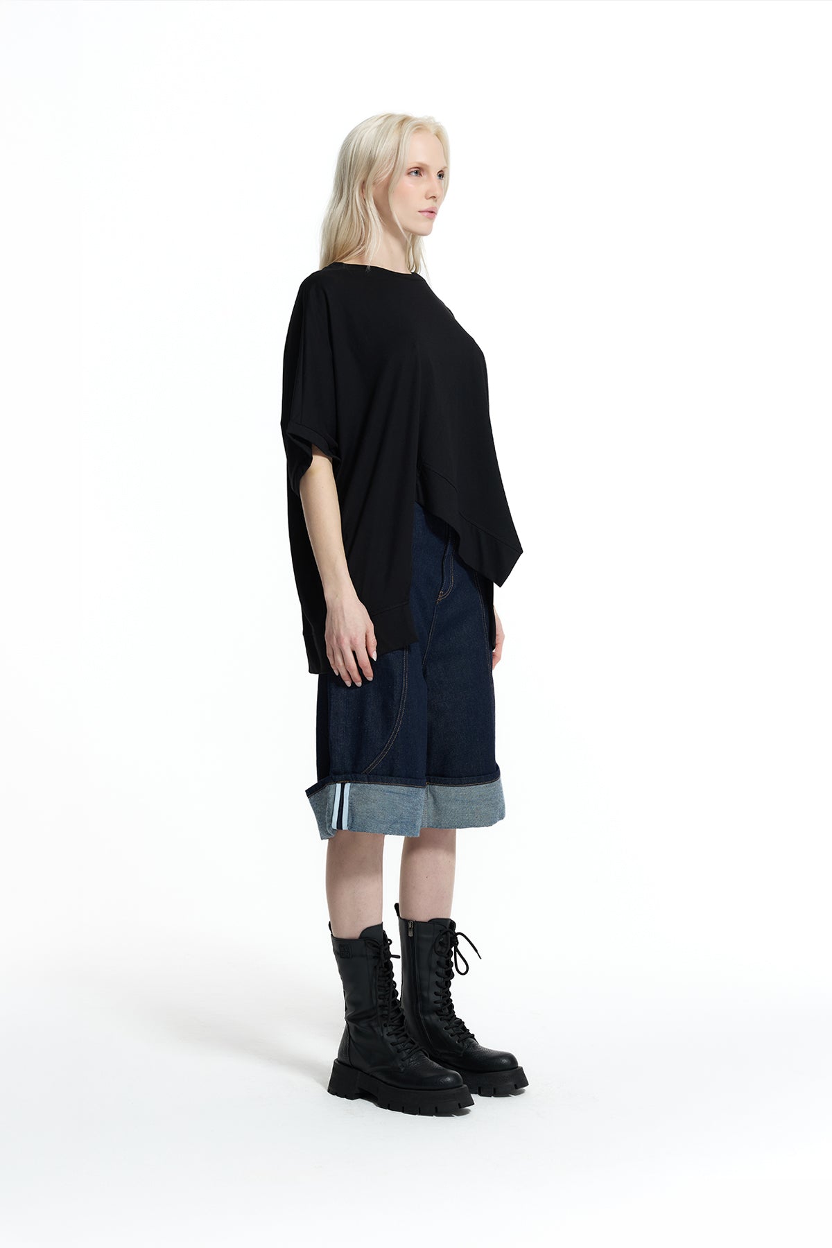 Black Asymmetric Zip Detail Oversize T-shirt 19015