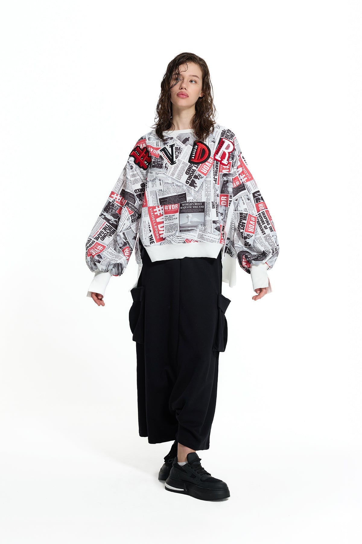 White Black Newspaper Print Rib Detail Oversize Sweatshirt 19033