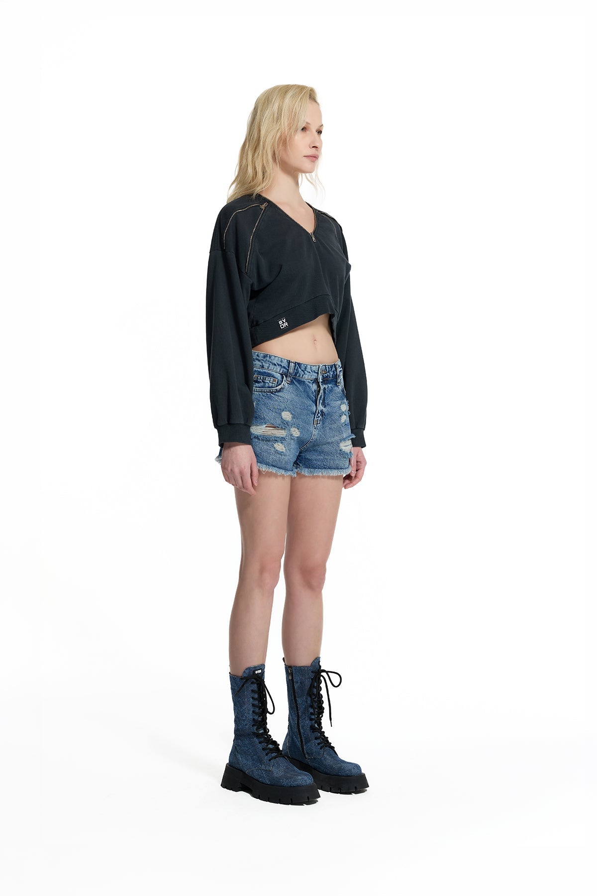 Black Zip Detail V Neck Crop Sweatshirt 19034