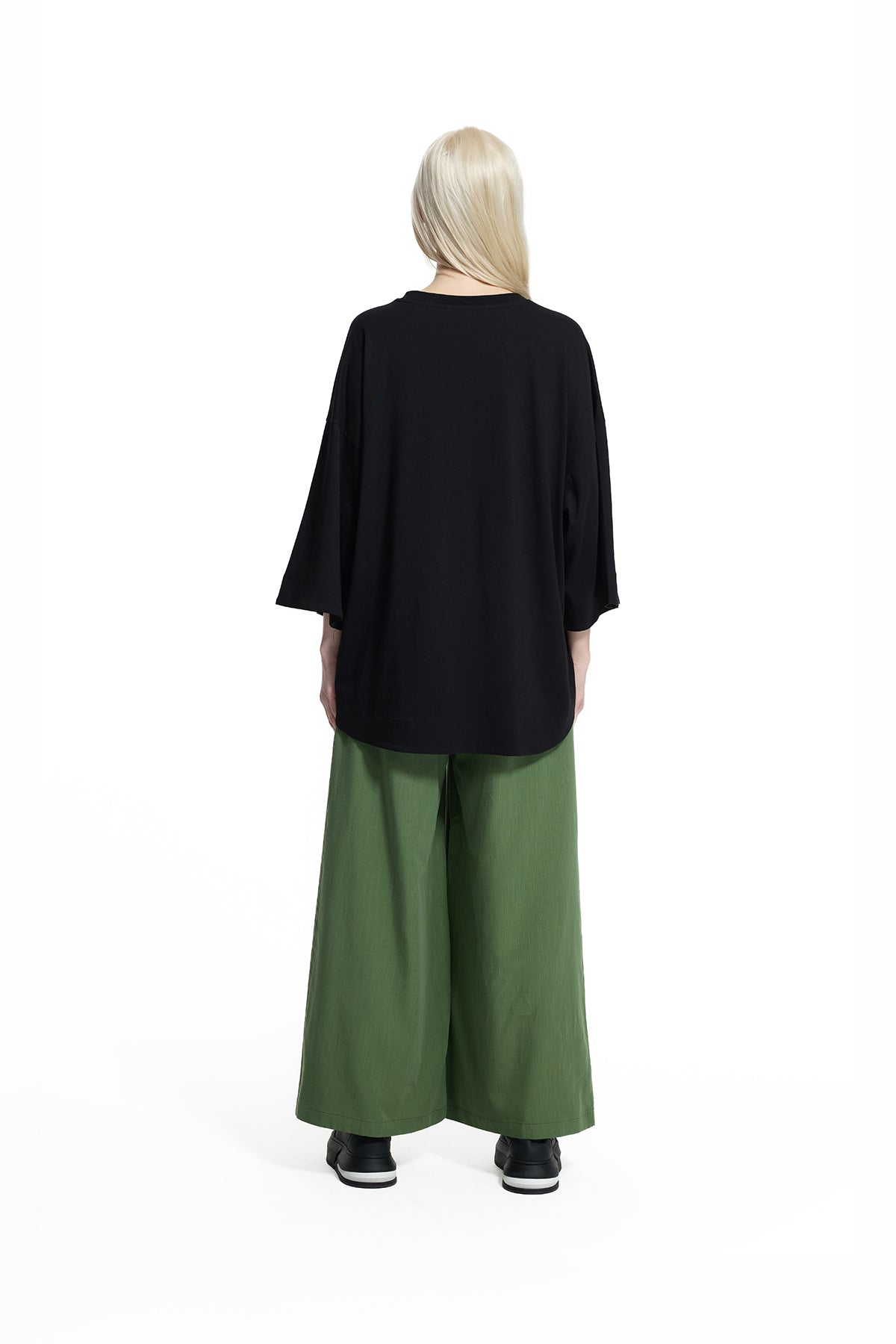Black Minimal Pocket Detail Oversized Silhouette T-shirt 19103