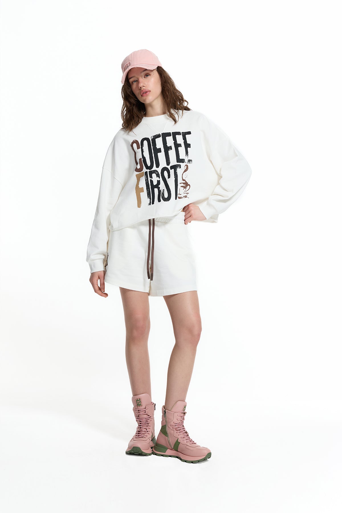 Off White Shorts 19203