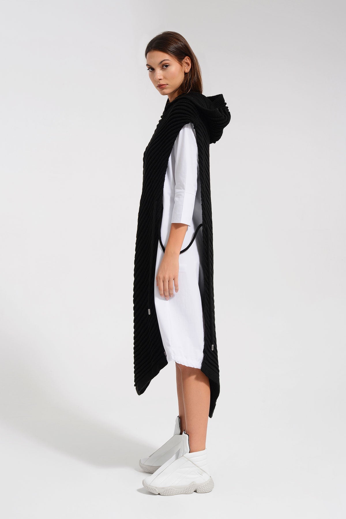Nero Poncho 8158