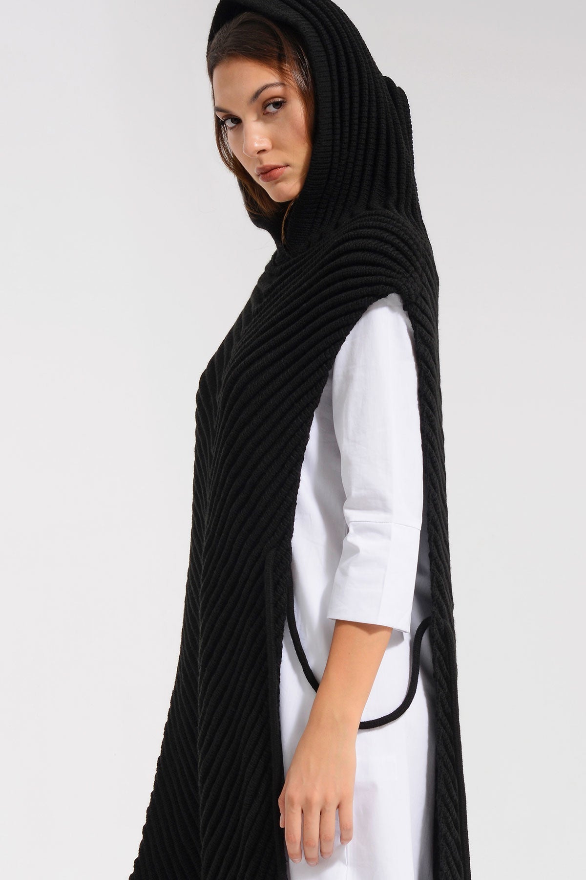 Nero Poncho 8158