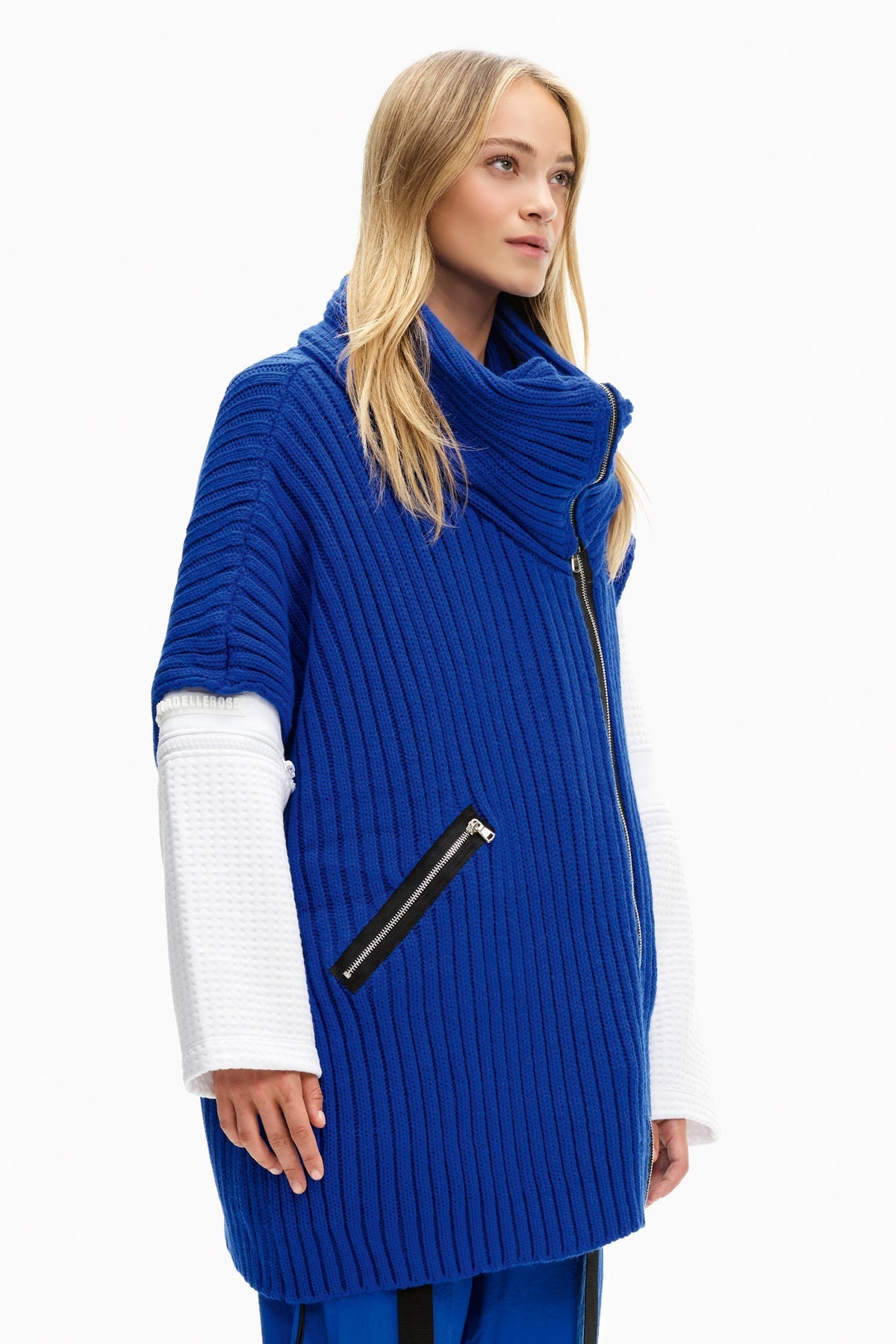 Royal Cardigan 10001