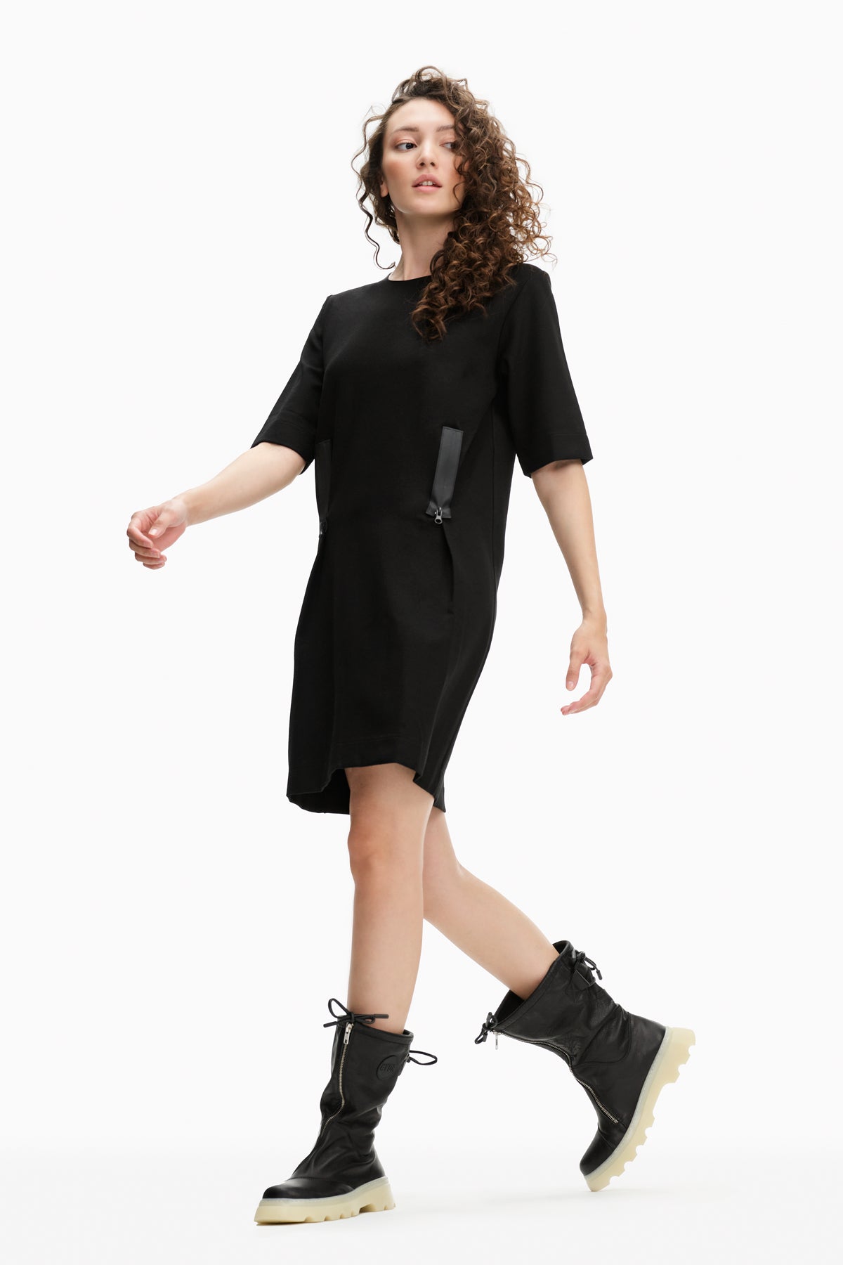 Nero Dress 10307