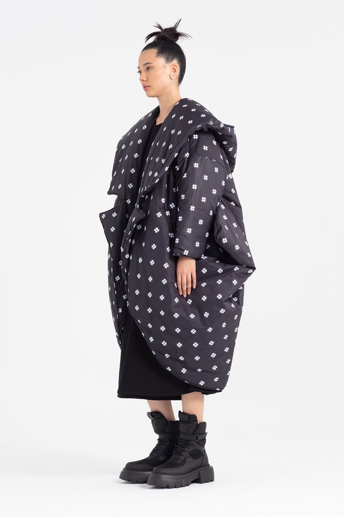 Nero Coat 12006