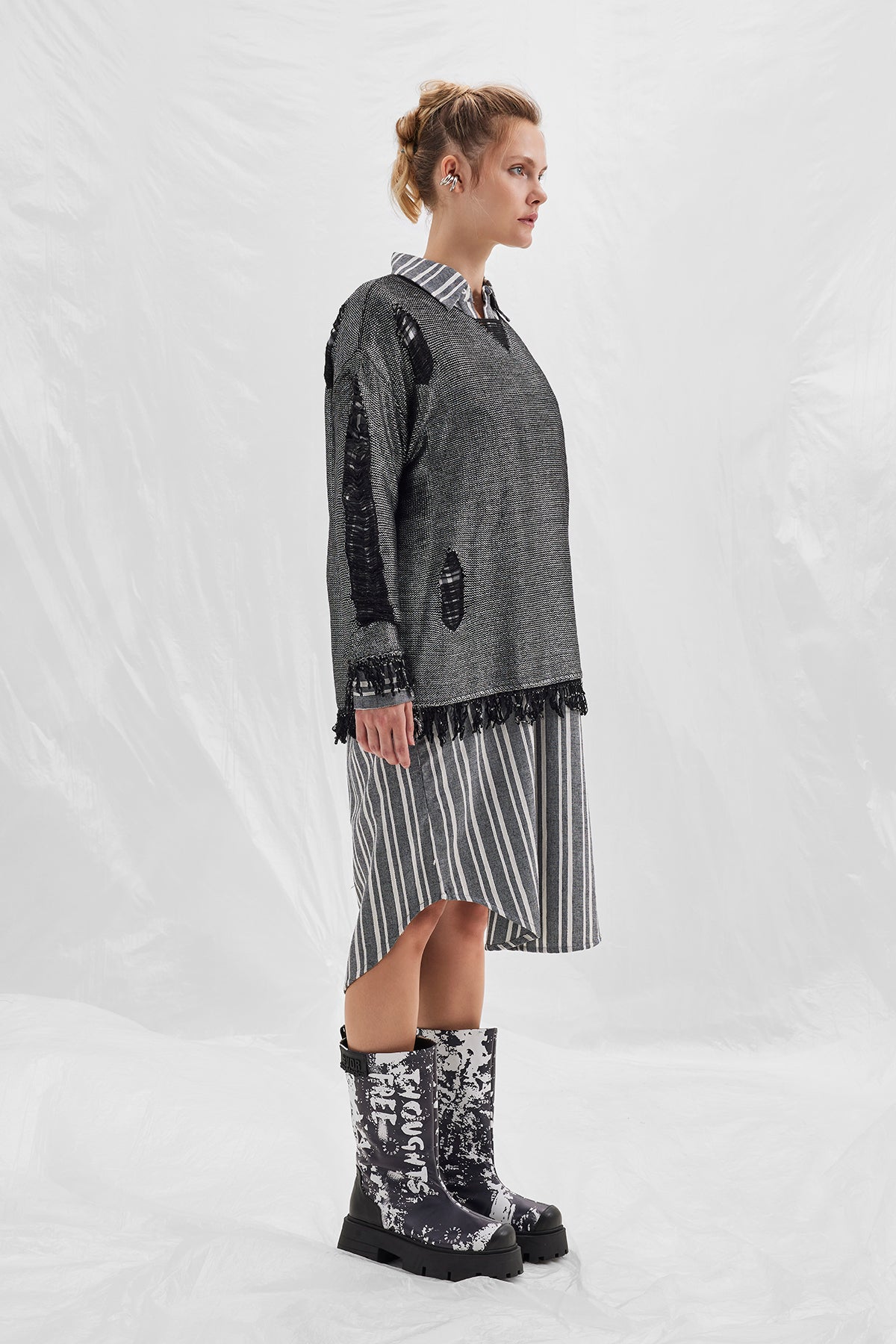 Silver Pullover 14004