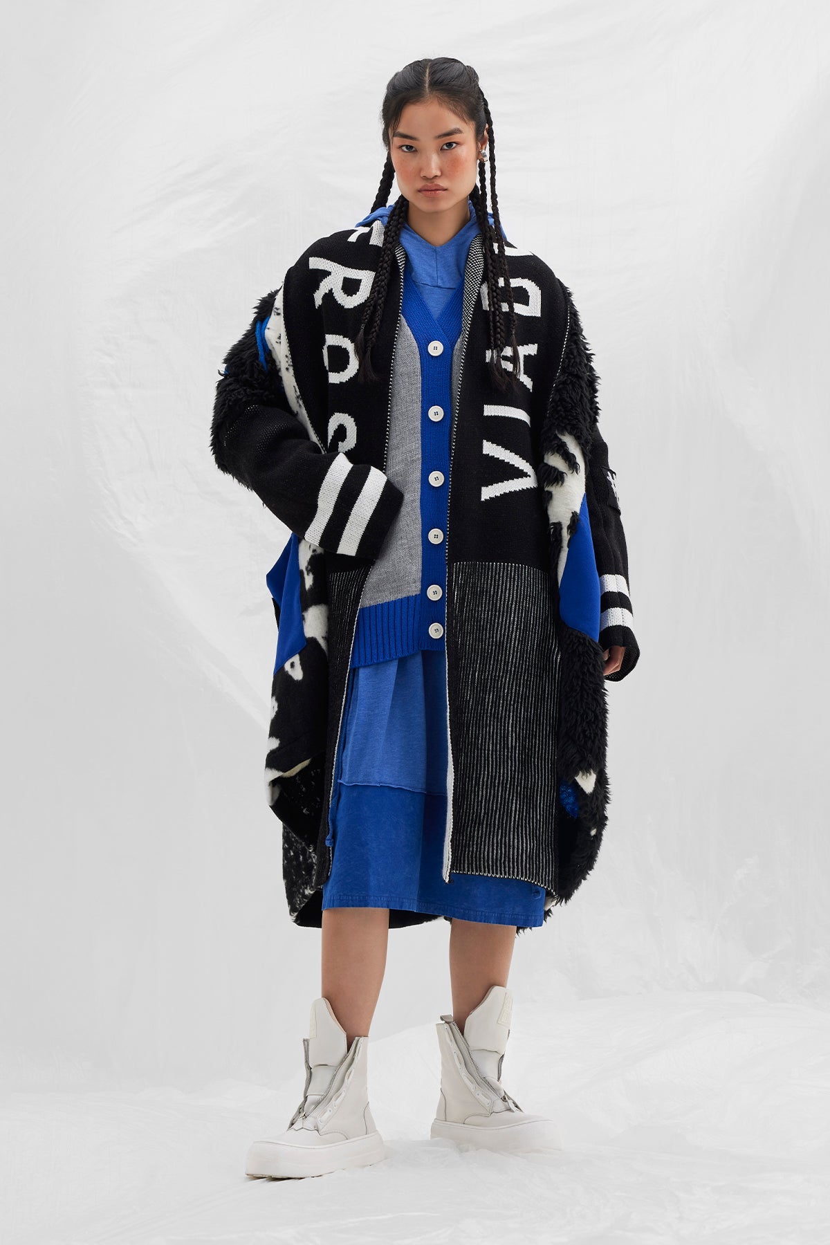 Nero Off White Scarf 14031