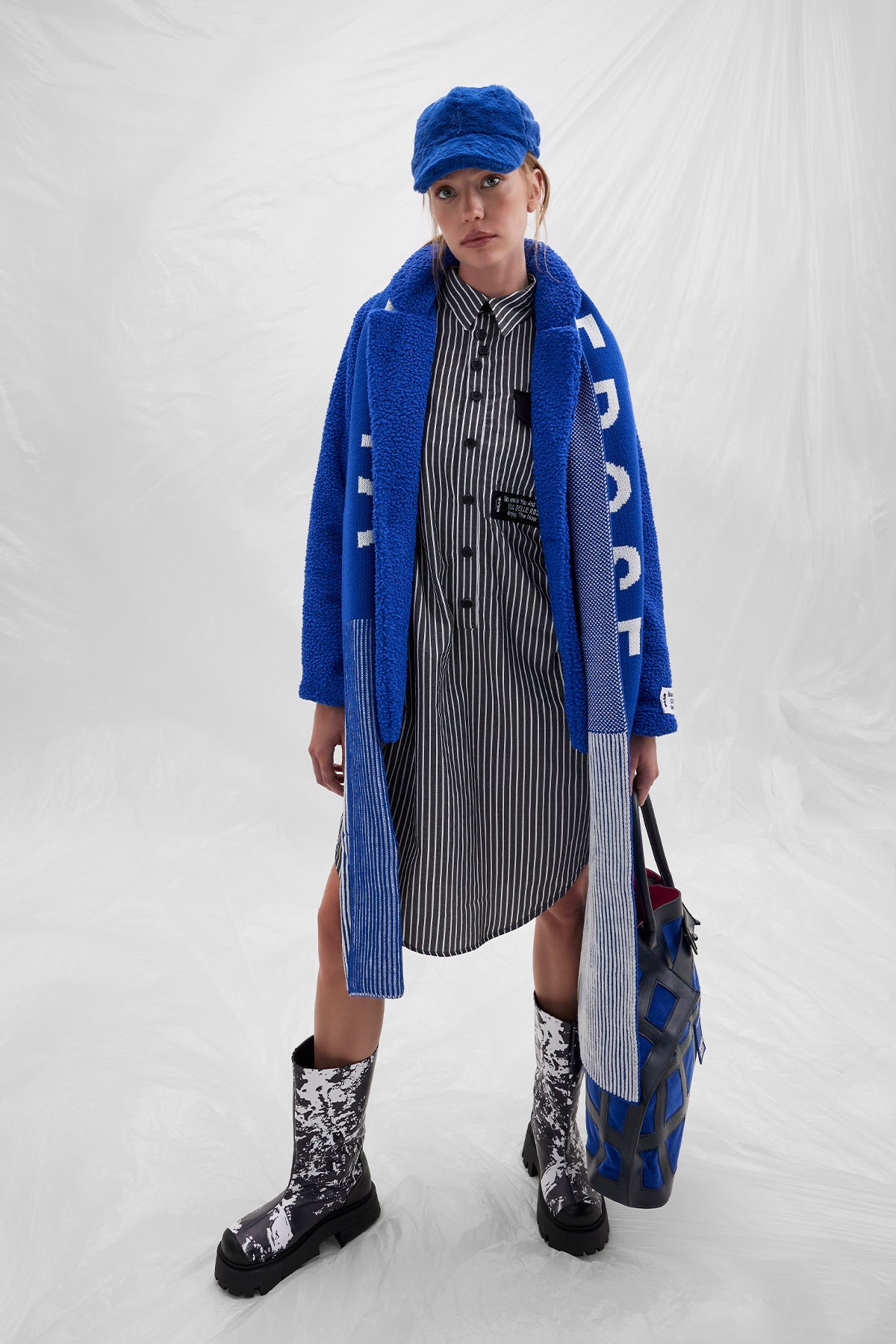 Royal Bianco Scarf 14031