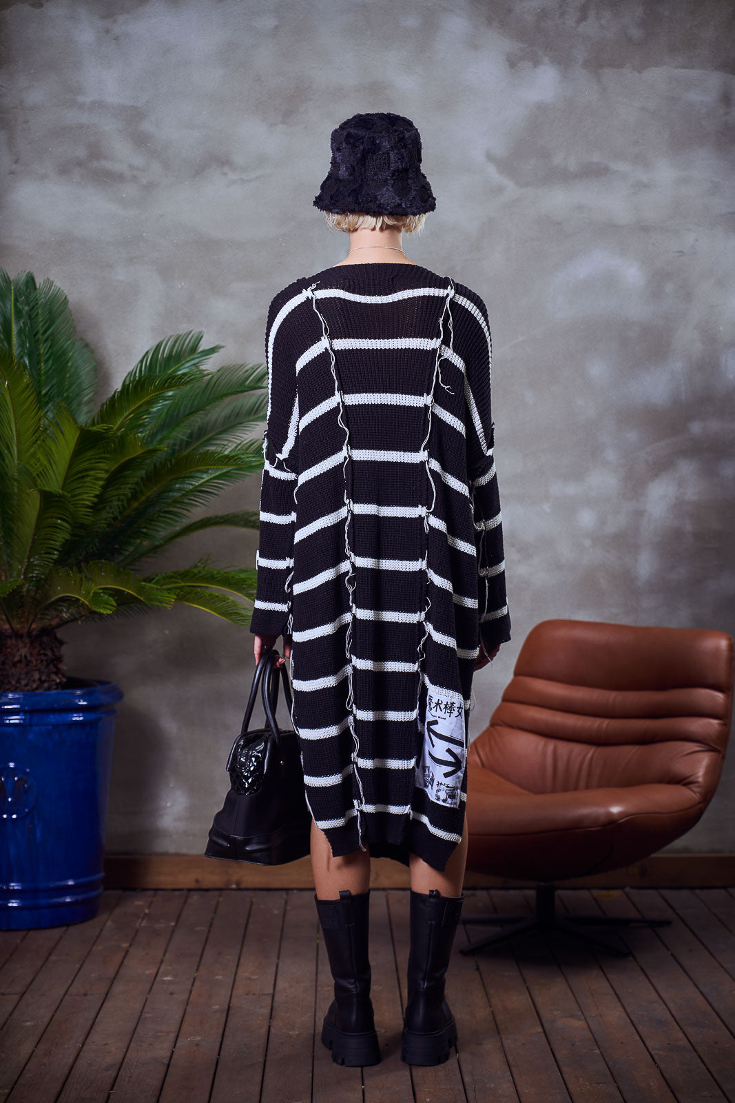 Nero Off White Poncho 14034