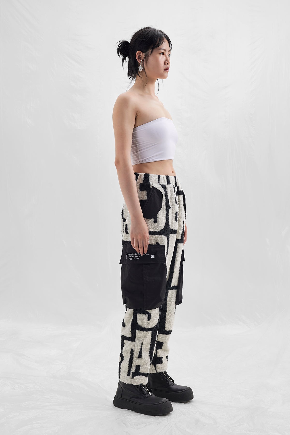 Nero Off White Pants 14069
