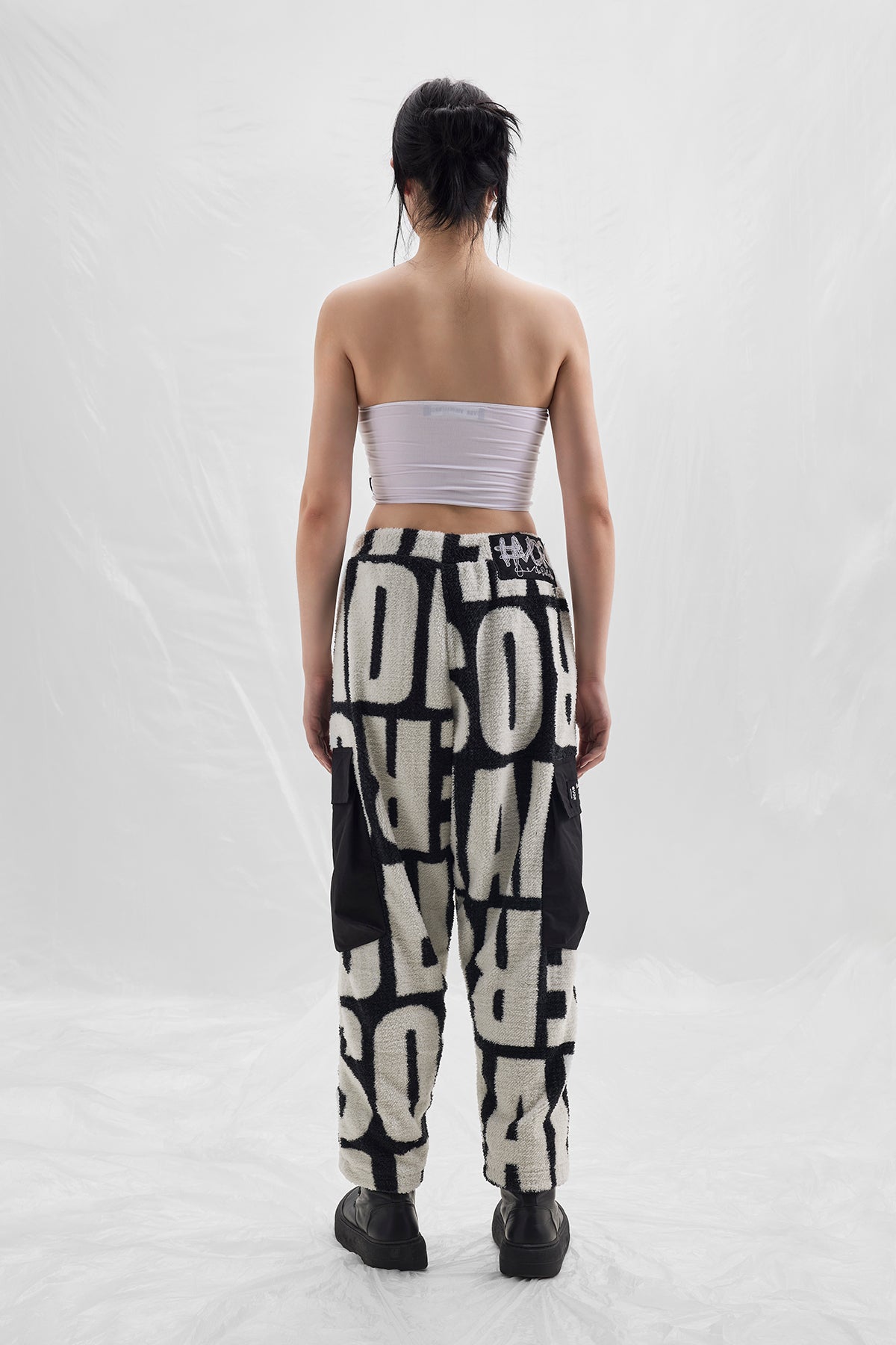 Nero Off White Pants 14069