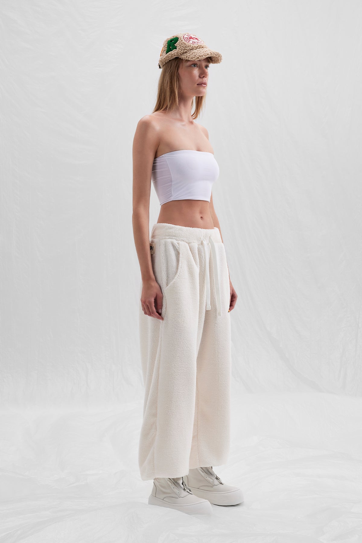 Off White Pants 14075
