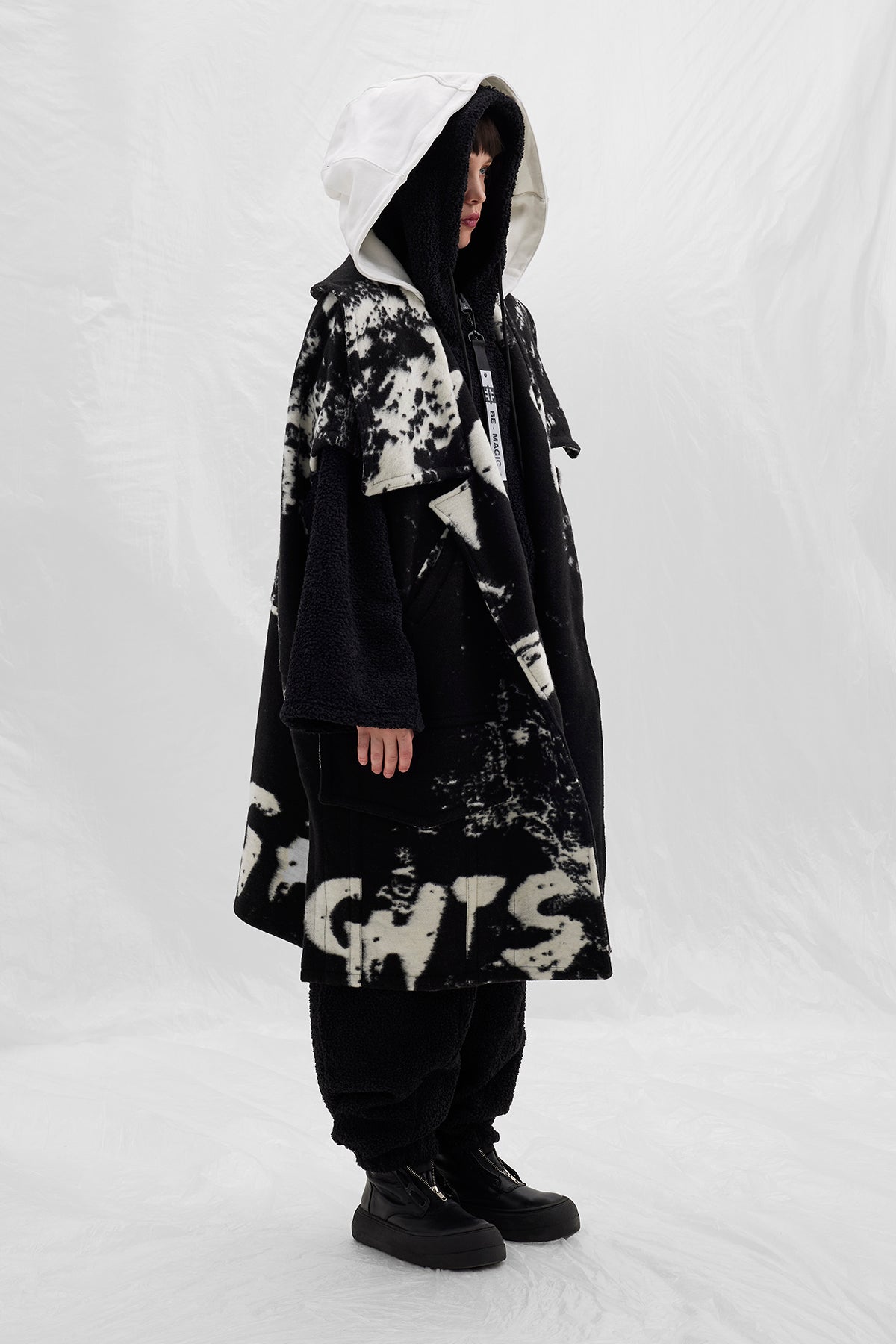 Nero Off White Coat 14366