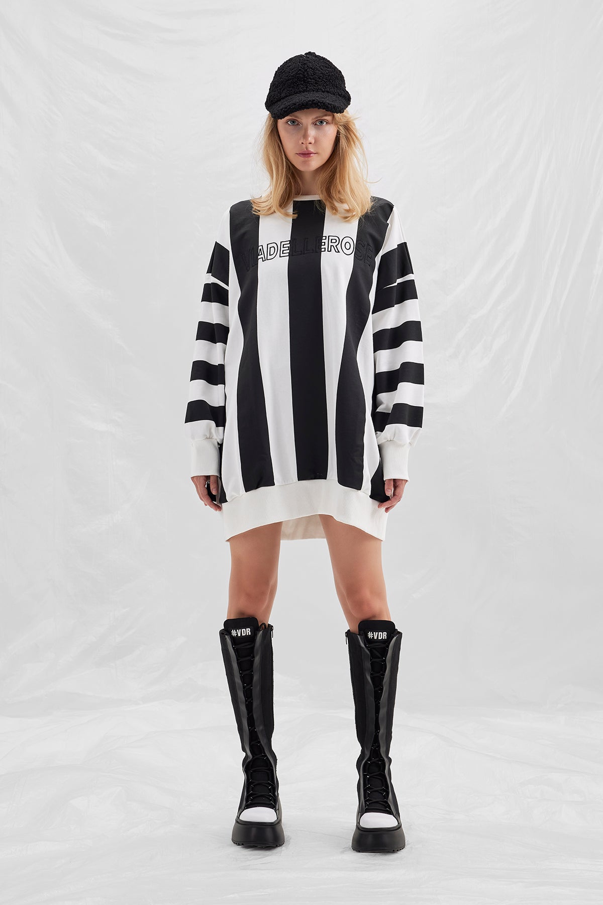 Off White Nero Sw-shirt 14398