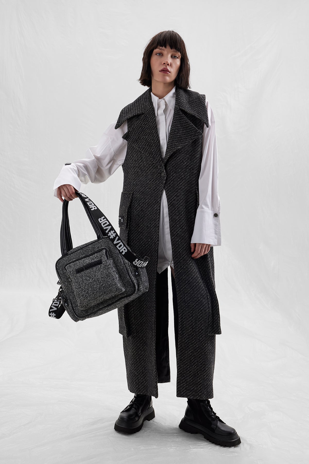 Nero Off White Long Gile 14492