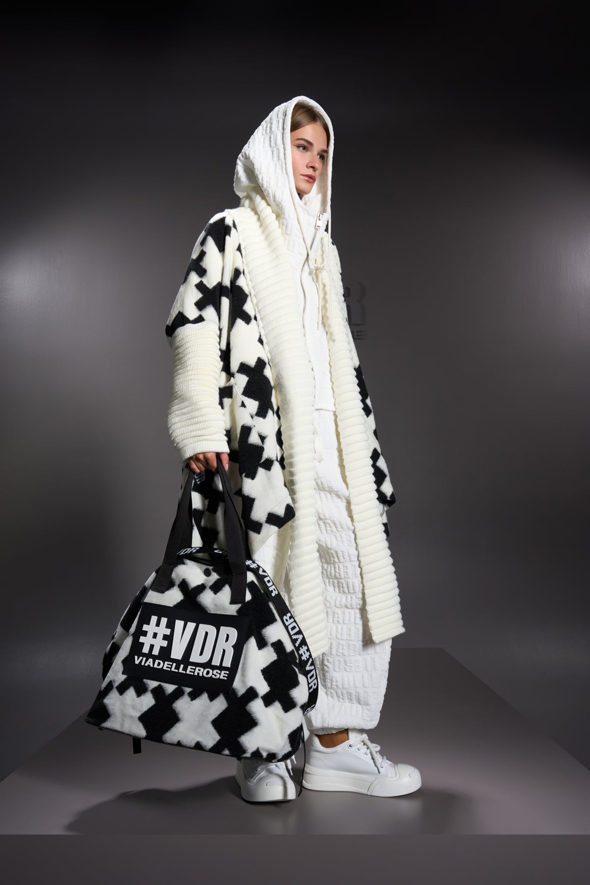 Off White Nero Cardigan 16304