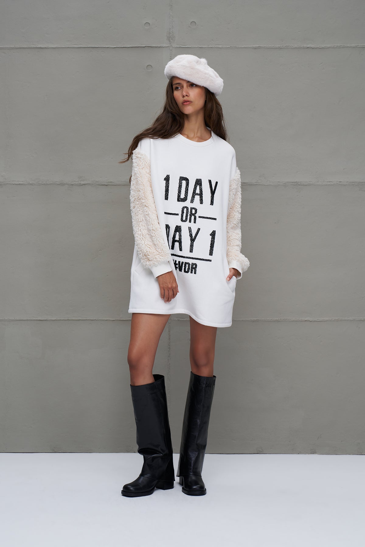 Off White Slogan Long Sleeve Dress 18011