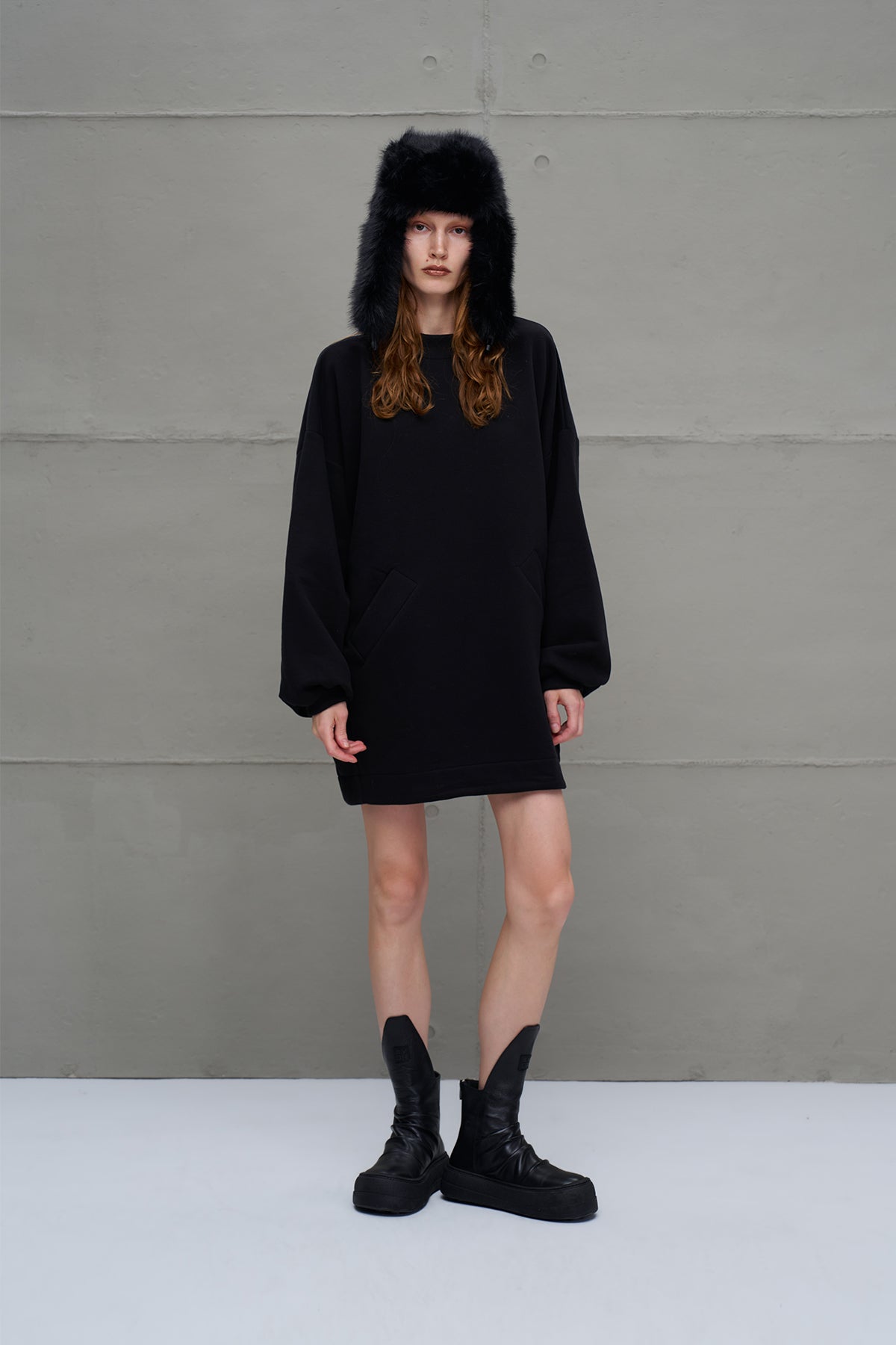 Black Oversized Sweatshirt 18022