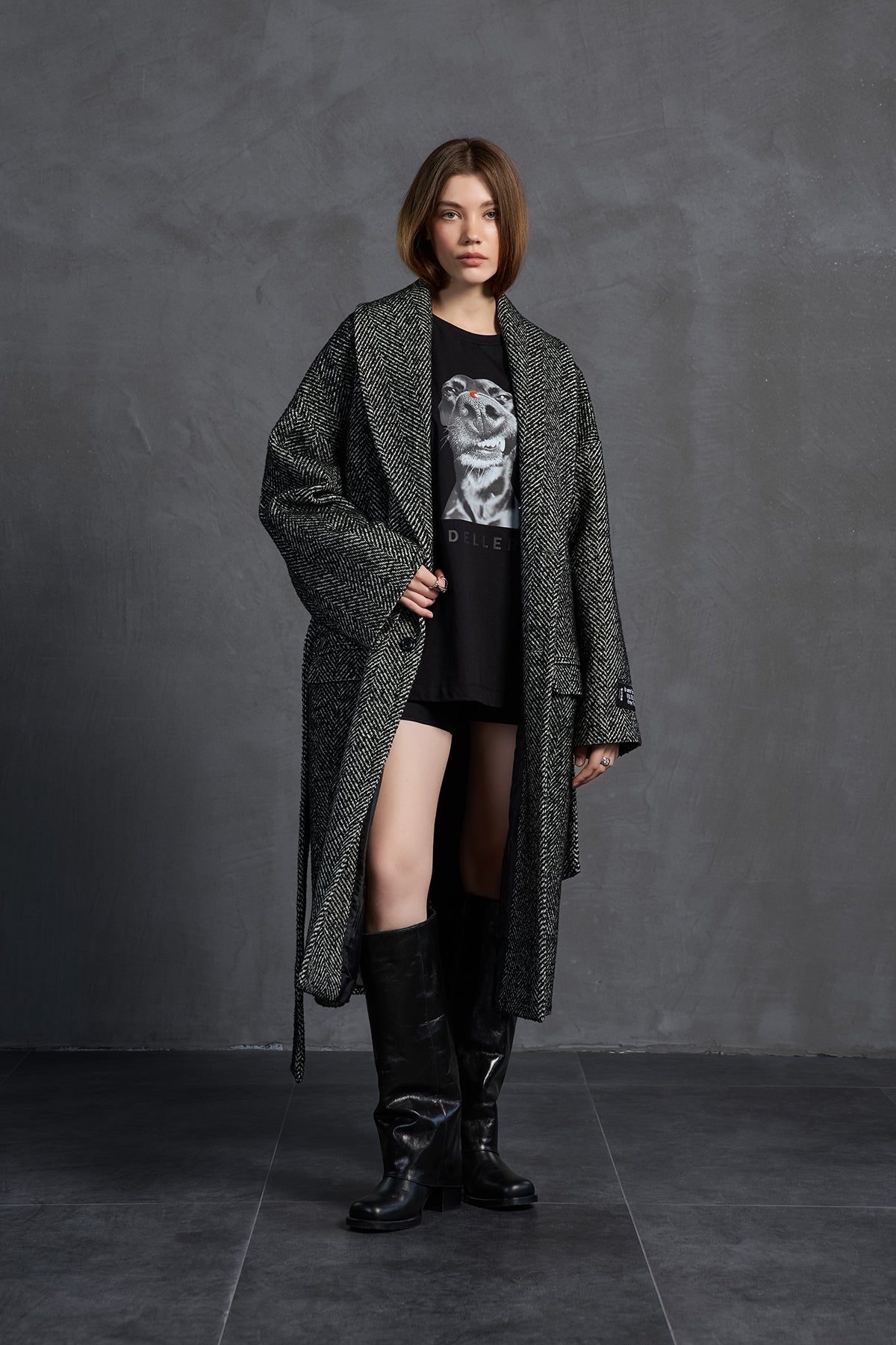 Black Printed Oversized T-shirt 18036