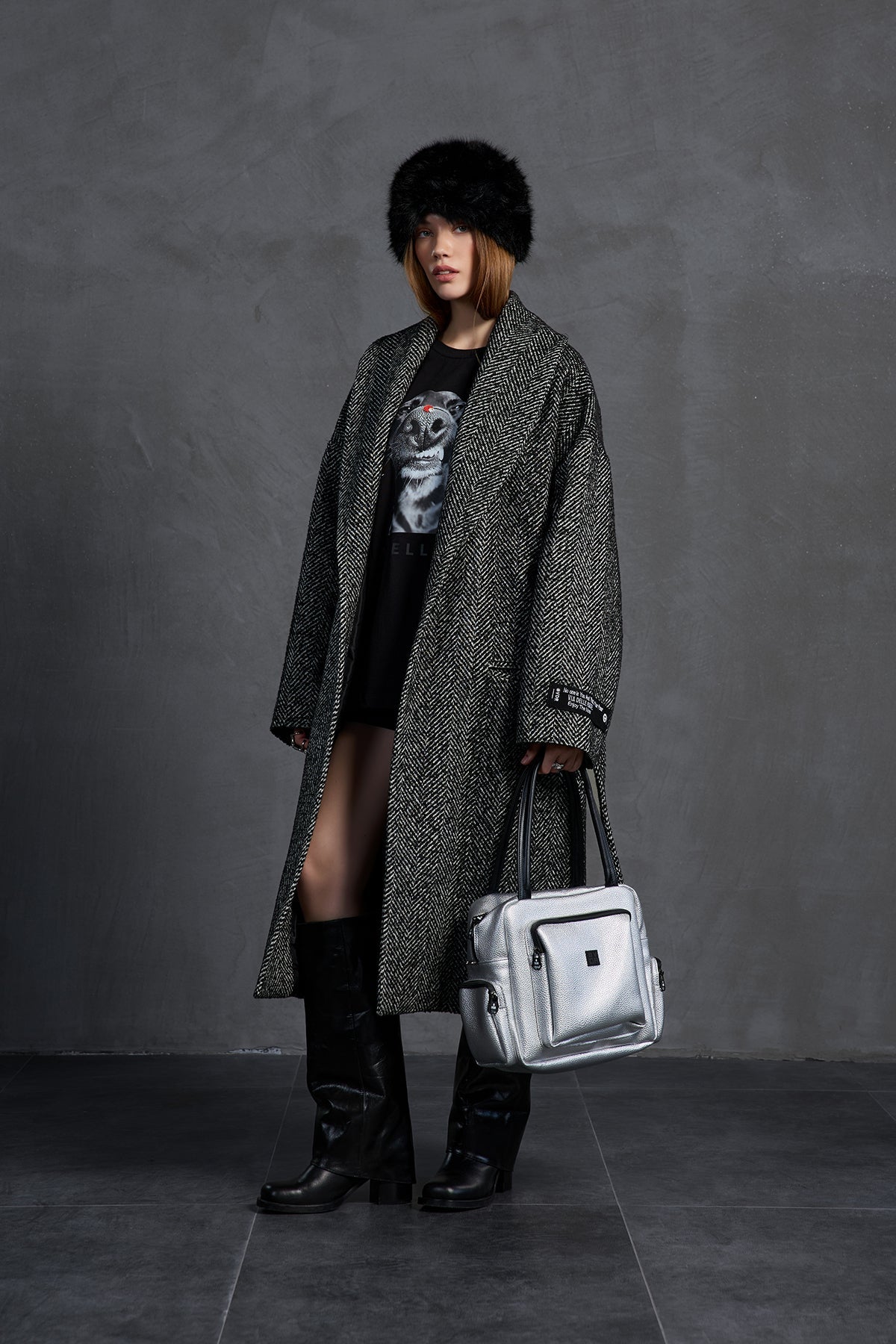 Black Printed Oversized T-shirt 18036