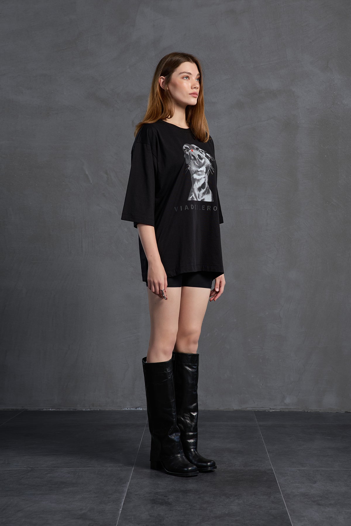 Black Printed Oversized T-shirt 18036