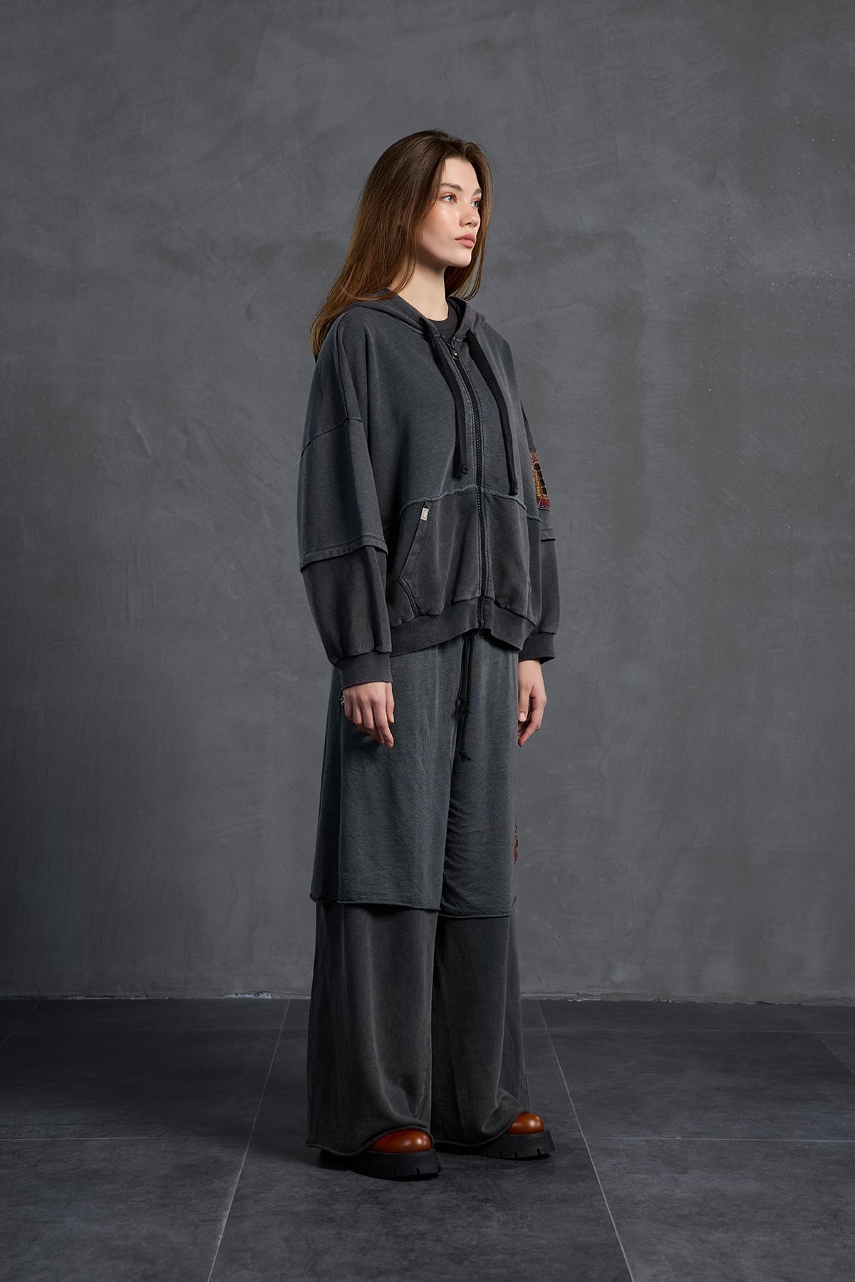 Black Zip-up Oversized Sweatshirt 18038