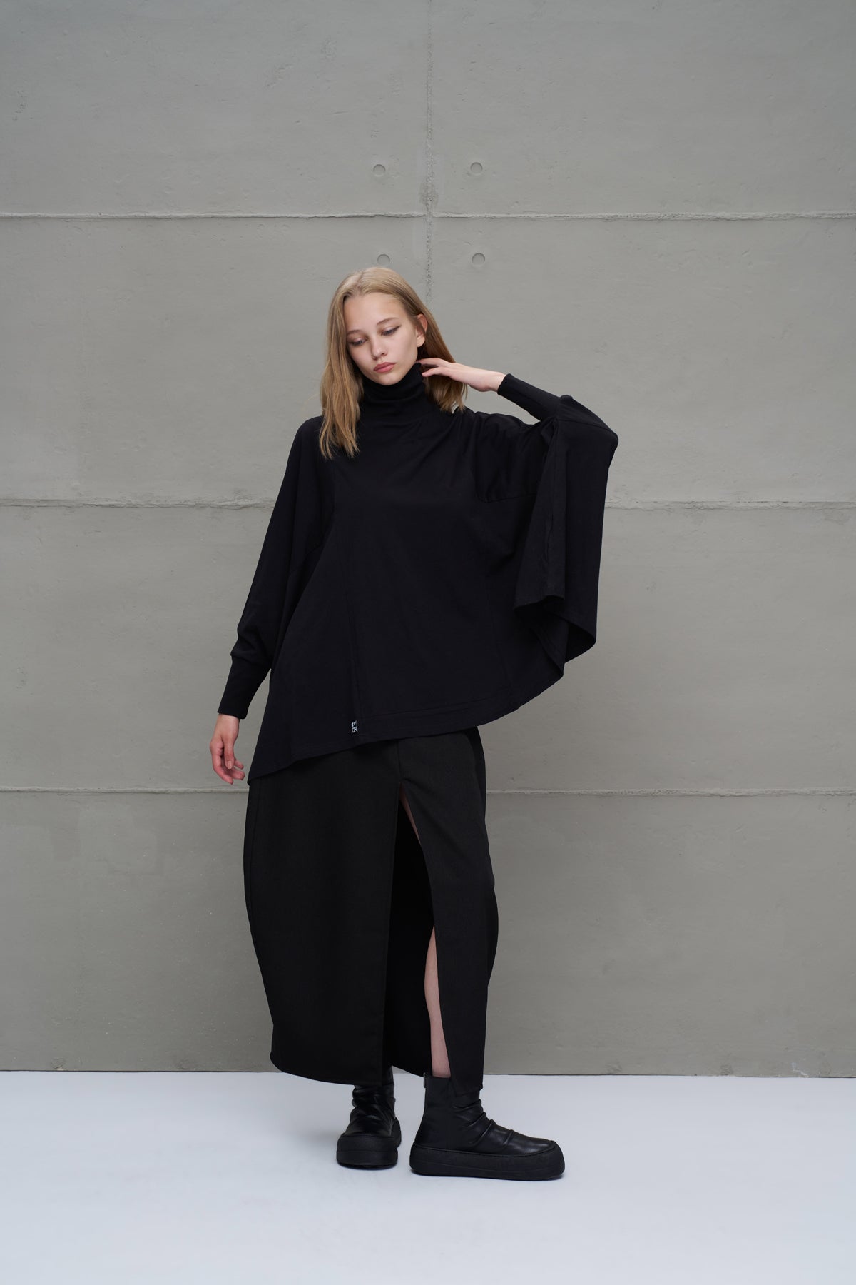 Black Blouse 18044