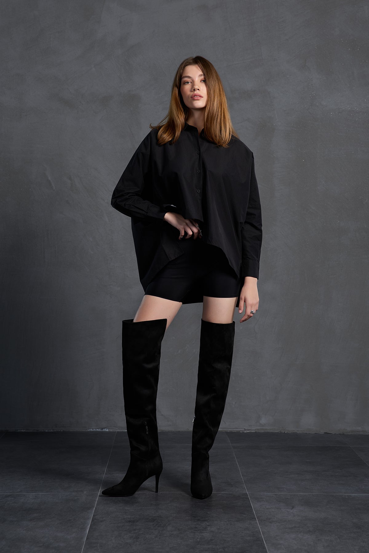 Black Asymmetric Oversized Poplin Shirt 18049