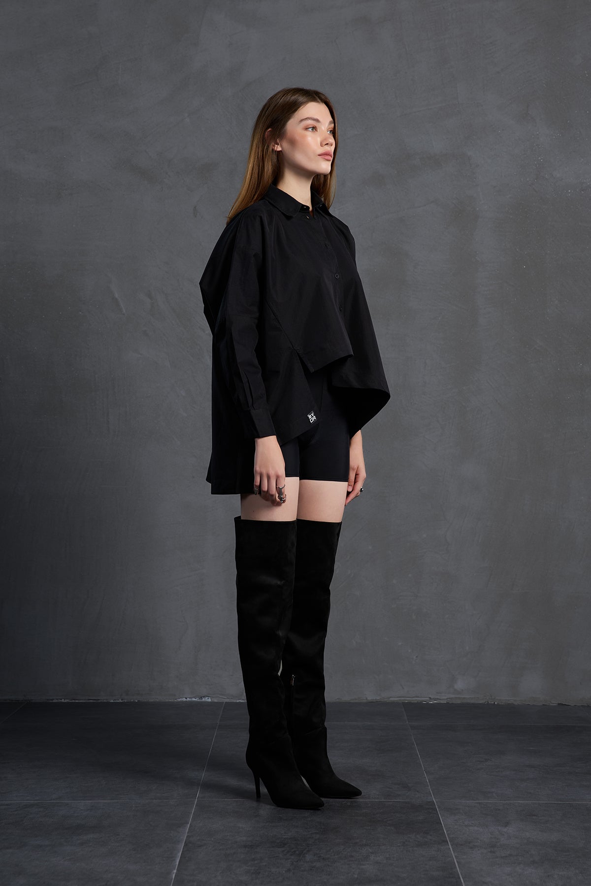 Black Asymmetric Oversized Poplin Shirt 18049